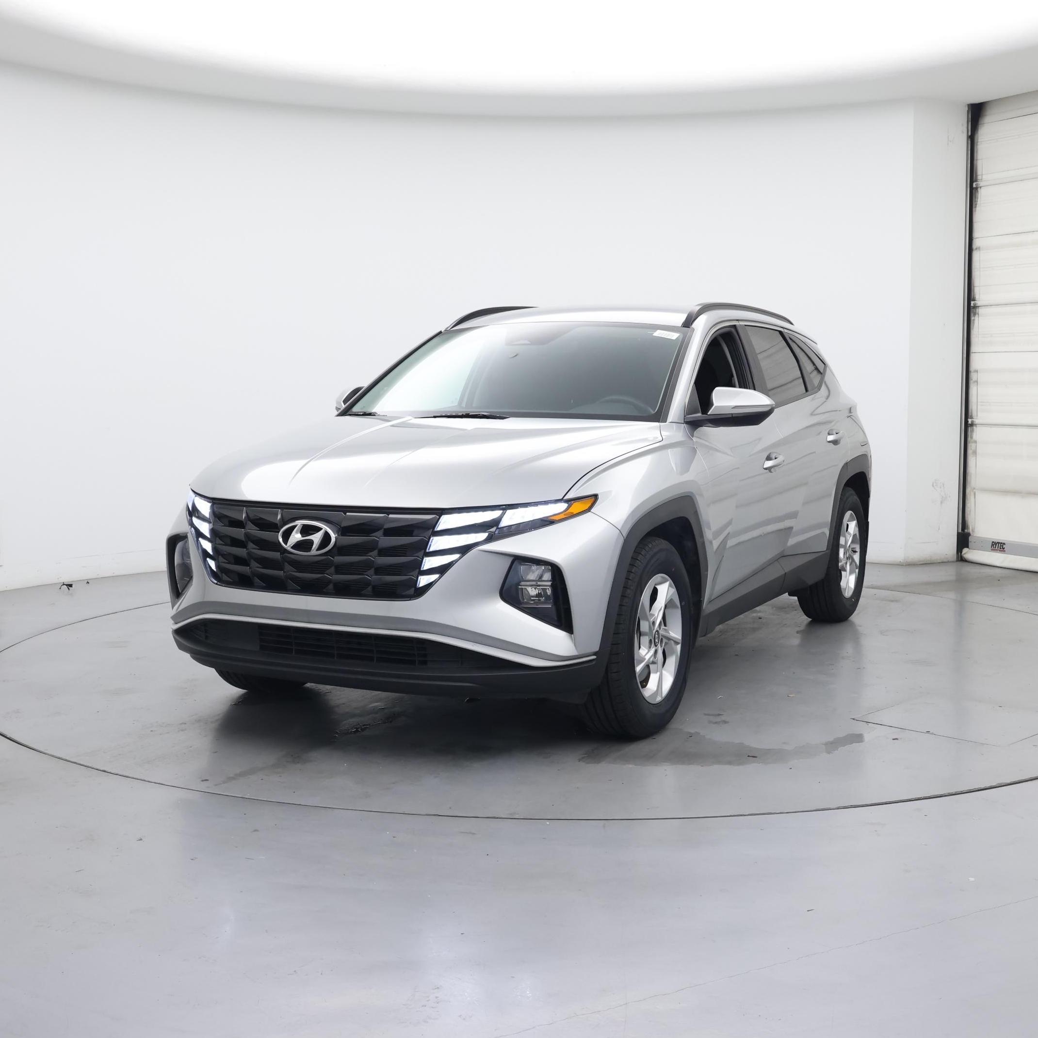 Thumbnail: 2022 Hyundai Tucson - 4