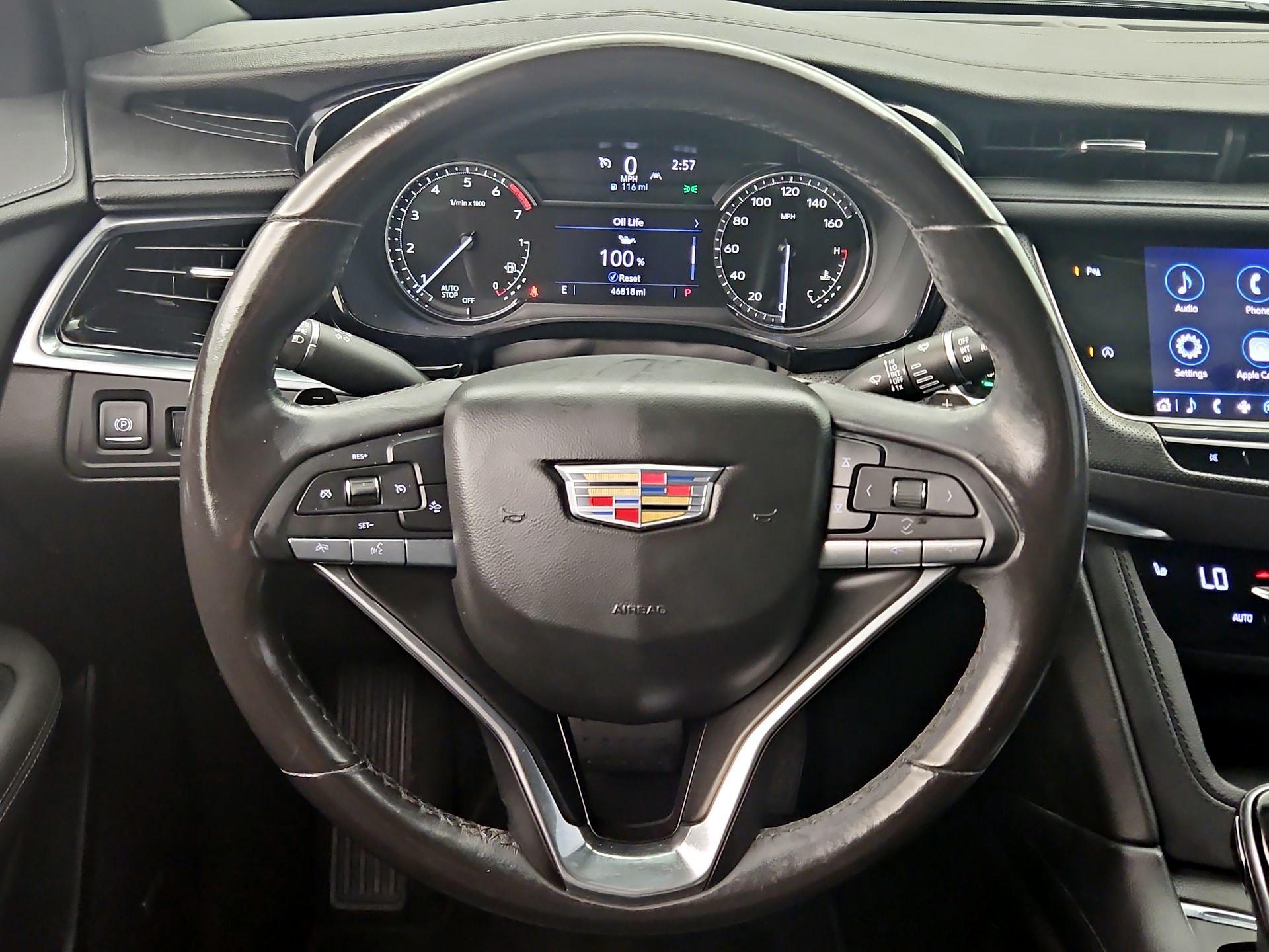 Thumbnail: 2021 Cadillac XT6 - 10