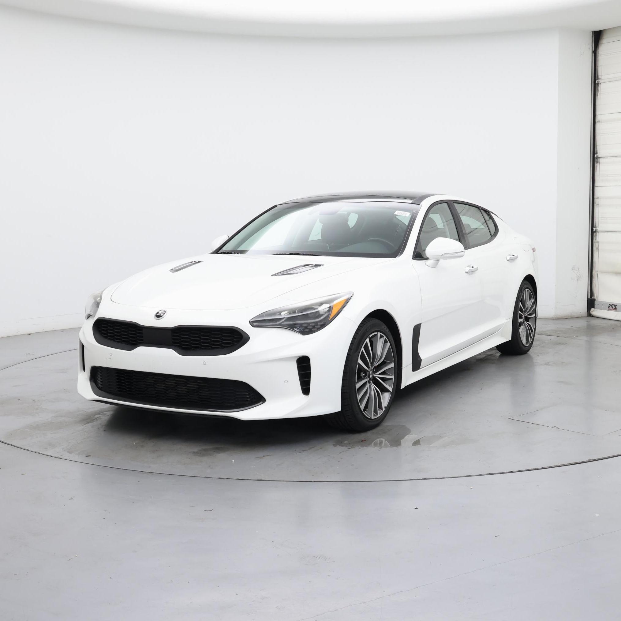 Thumbnail: 2019 Kia Stinger - 4