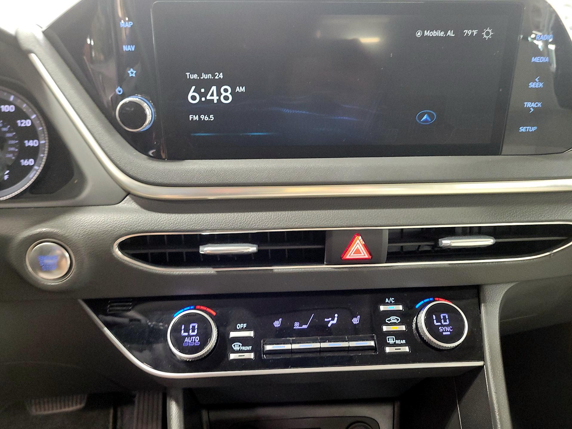 Thumbnail: 2023 Hyundai Sonata - 13