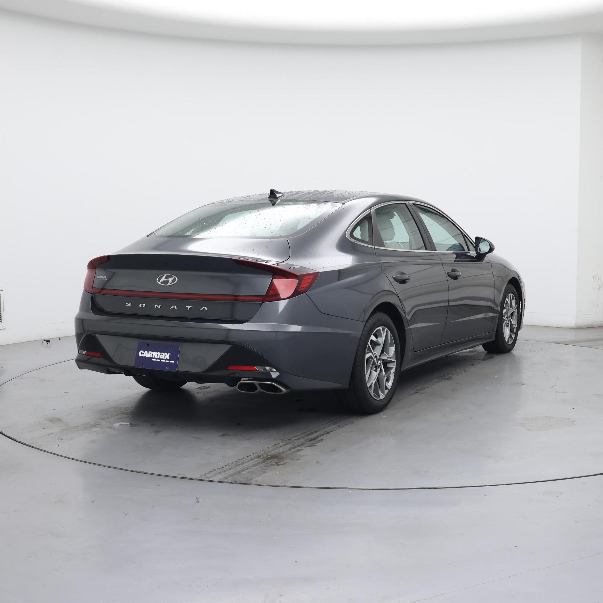 Thumbnail: 2023 Hyundai Sonata - 8