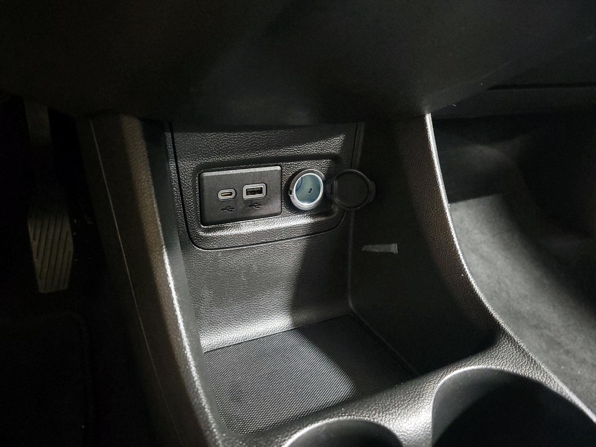 Thumbnail: 2022 Chevrolet Spark - 18