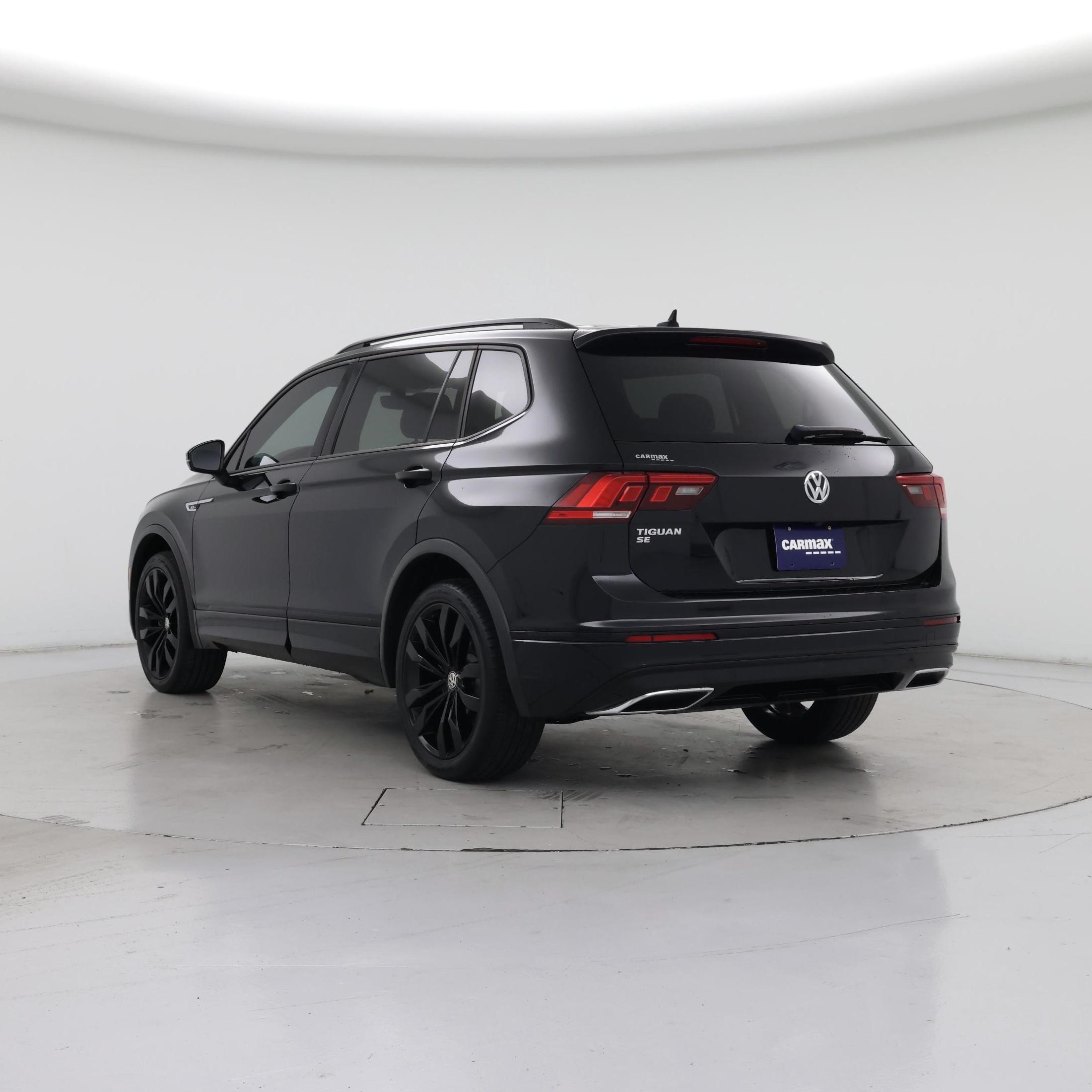 Thumbnail: 2021 Volkswagen Tiguan - 2