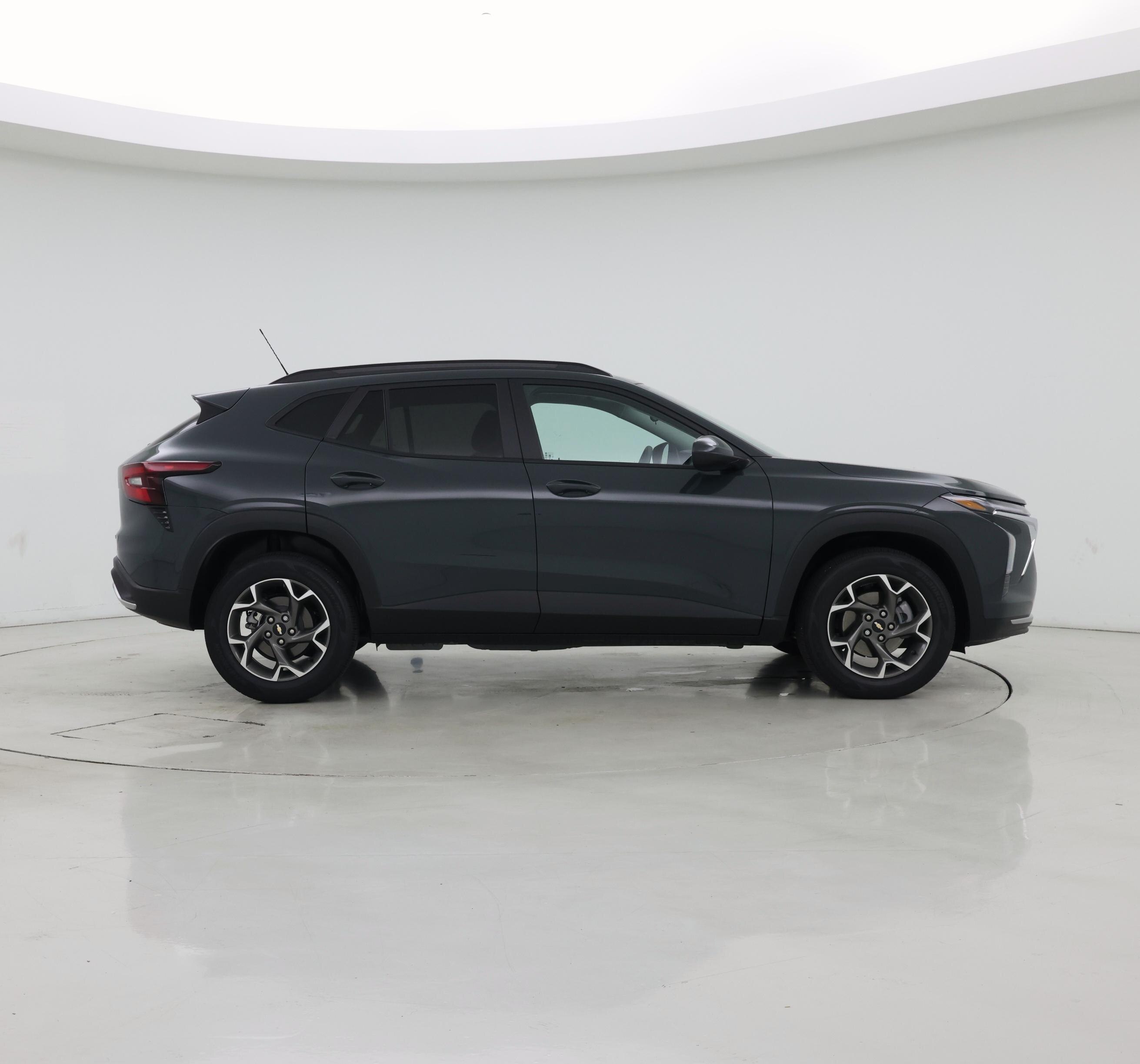 Thumbnail: 2025 Chevrolet Trax - 7