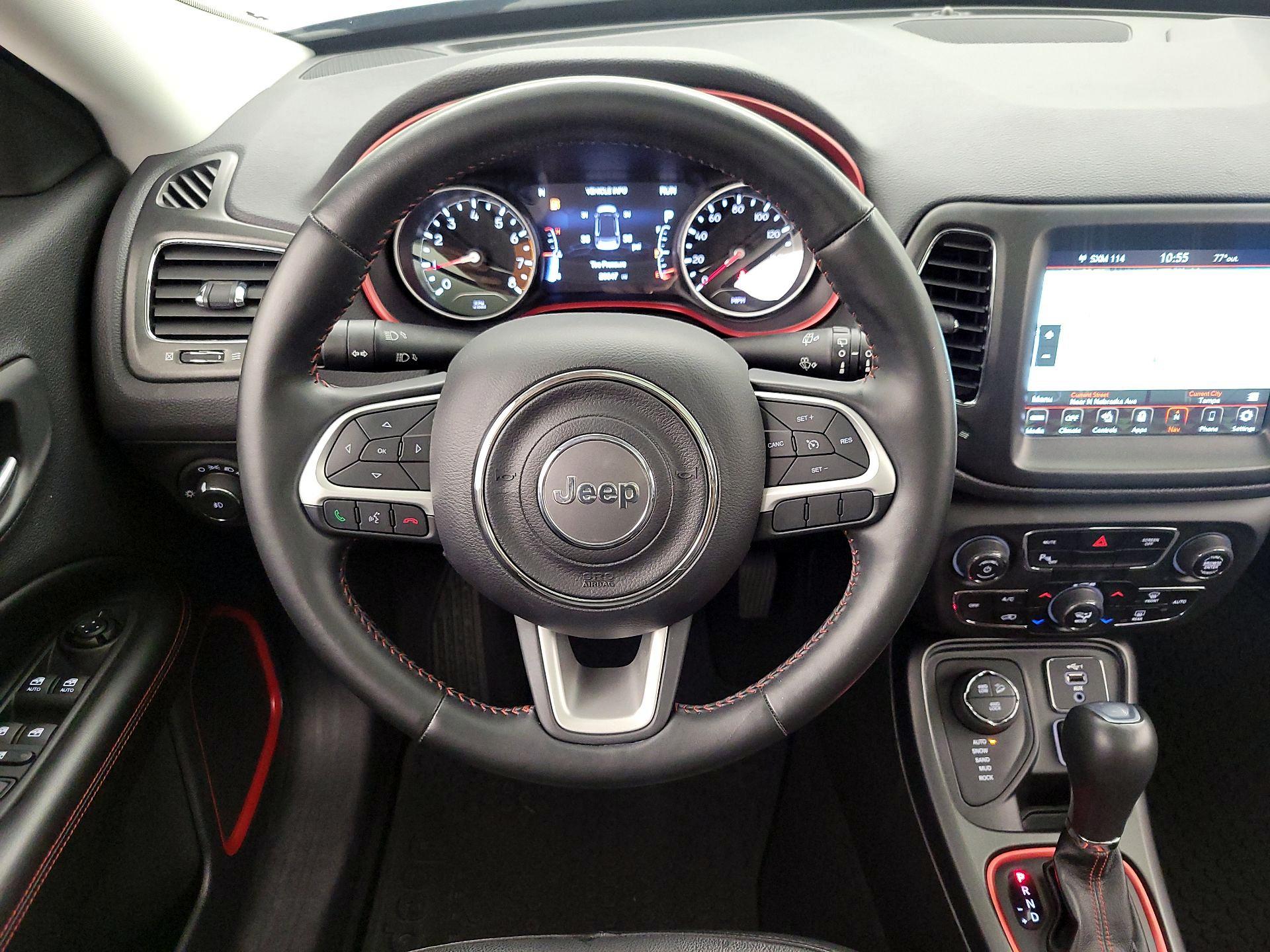 Thumbnail: 2020 Jeep Compass - 10
