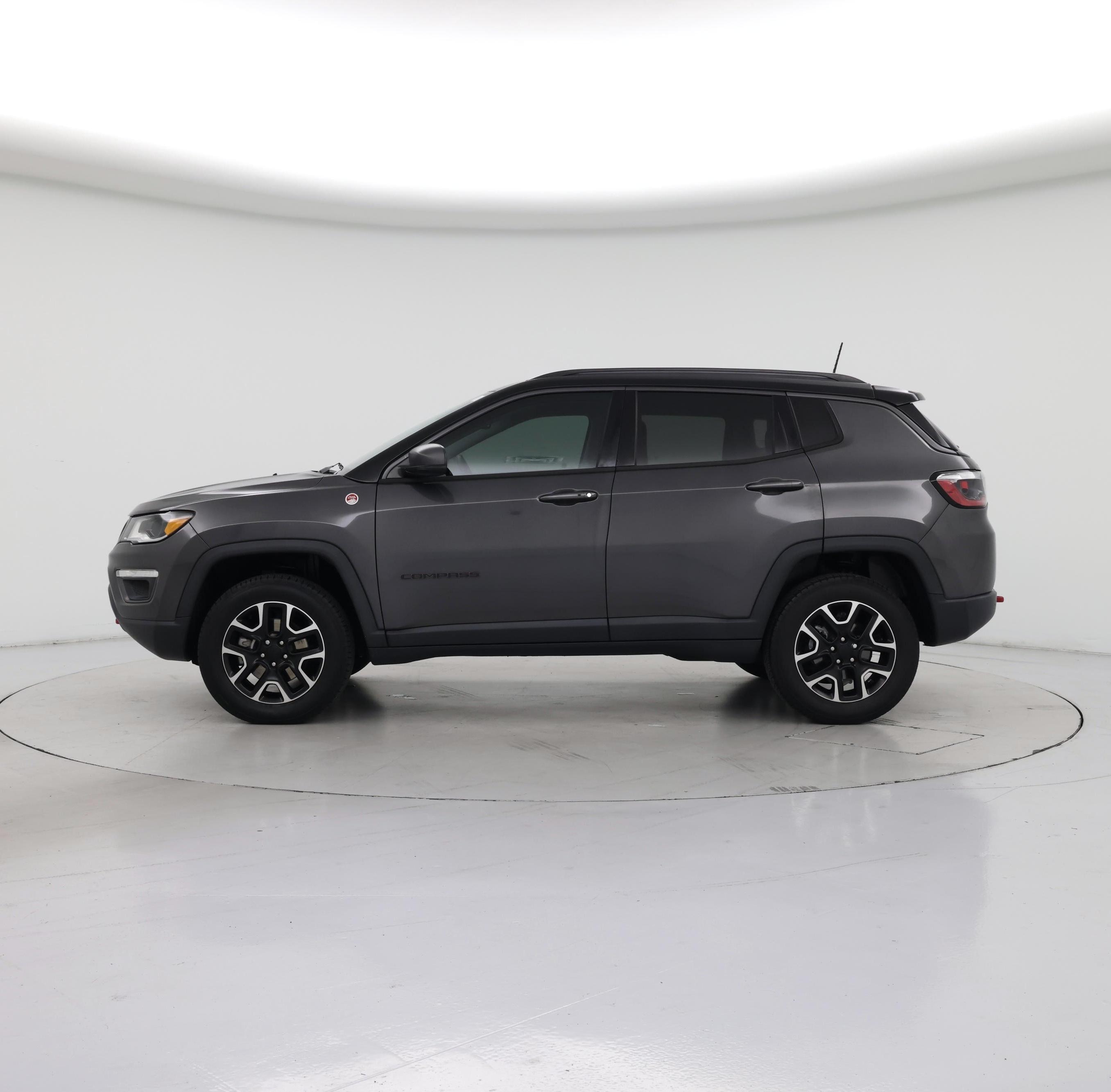 Thumbnail: 2020 Jeep Compass - 3