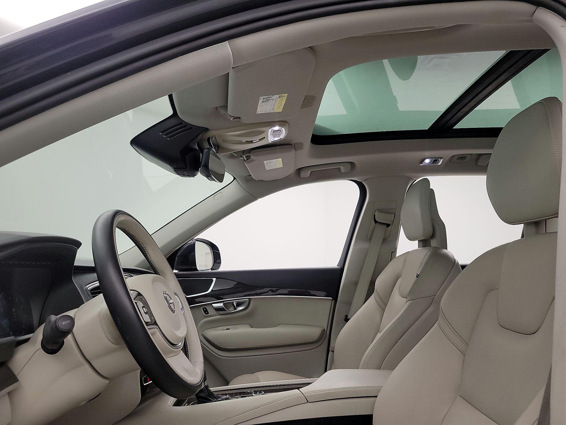 Thumbnail: 2017 Volvo XC90 - 19