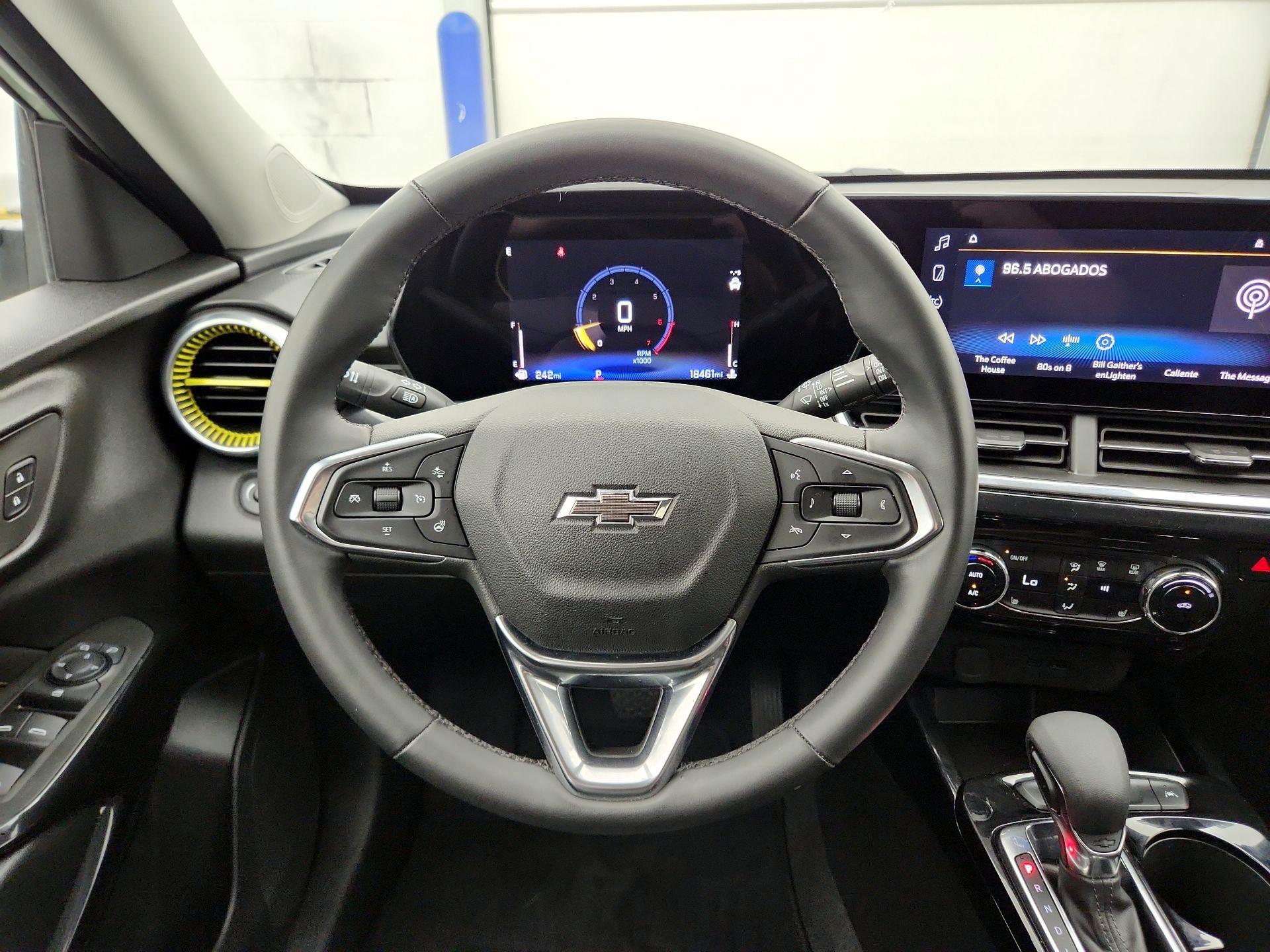 Thumbnail: 2025 Chevrolet Trax - 10