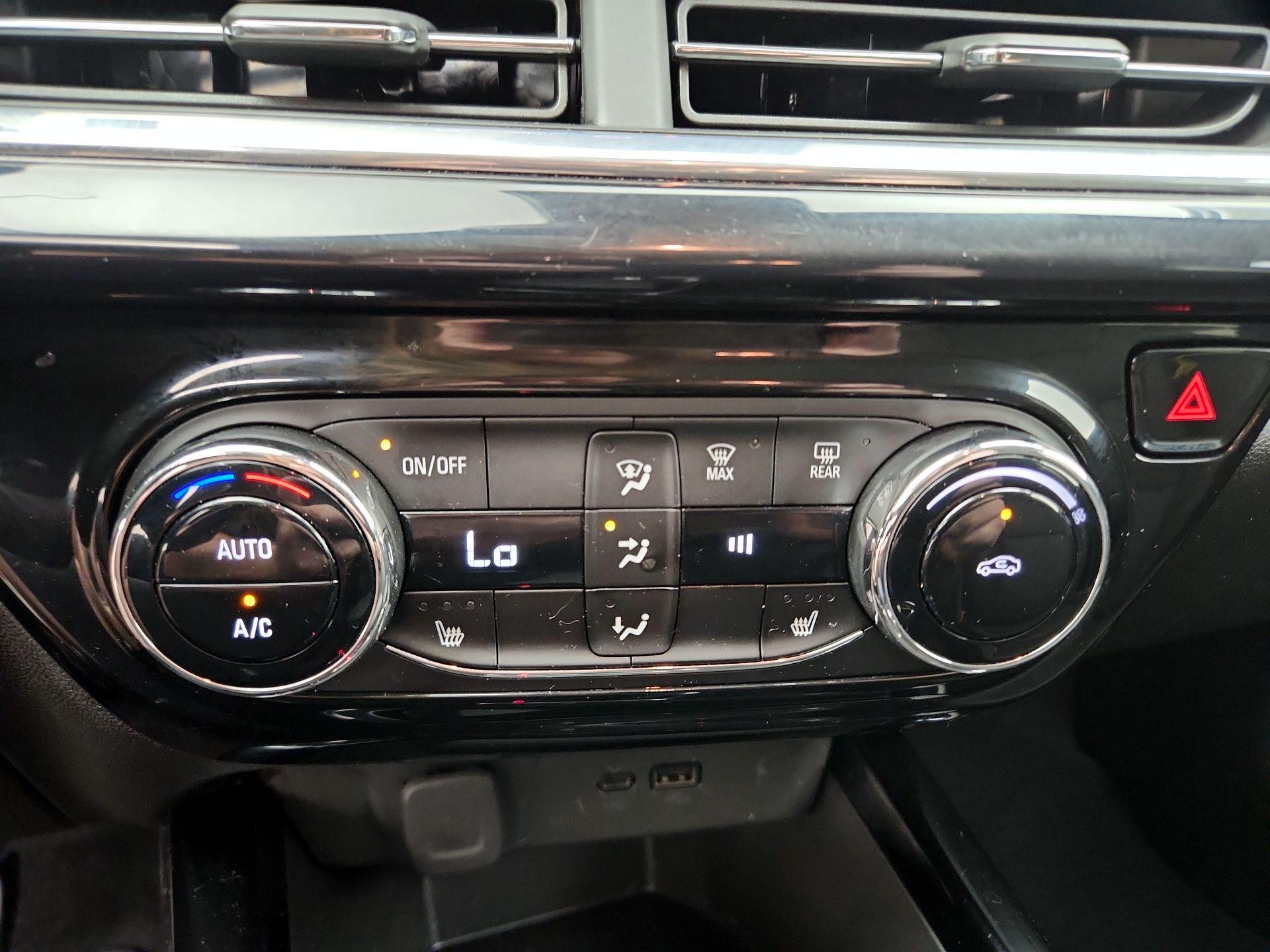 Thumbnail: 2025 Chevrolet Trax - 16