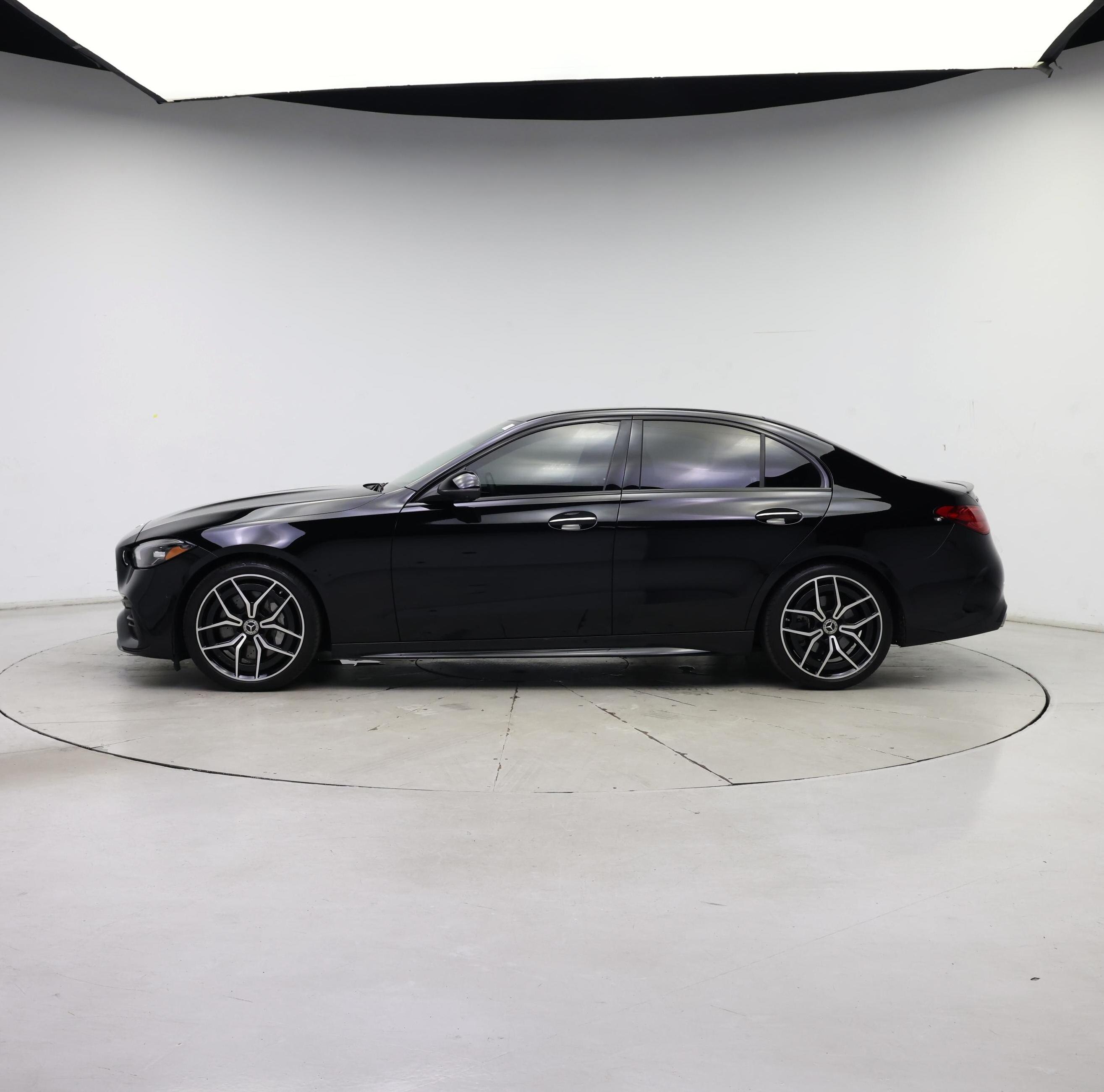 Thumbnail: 2024 Mercedes-Benz C-Class - 3