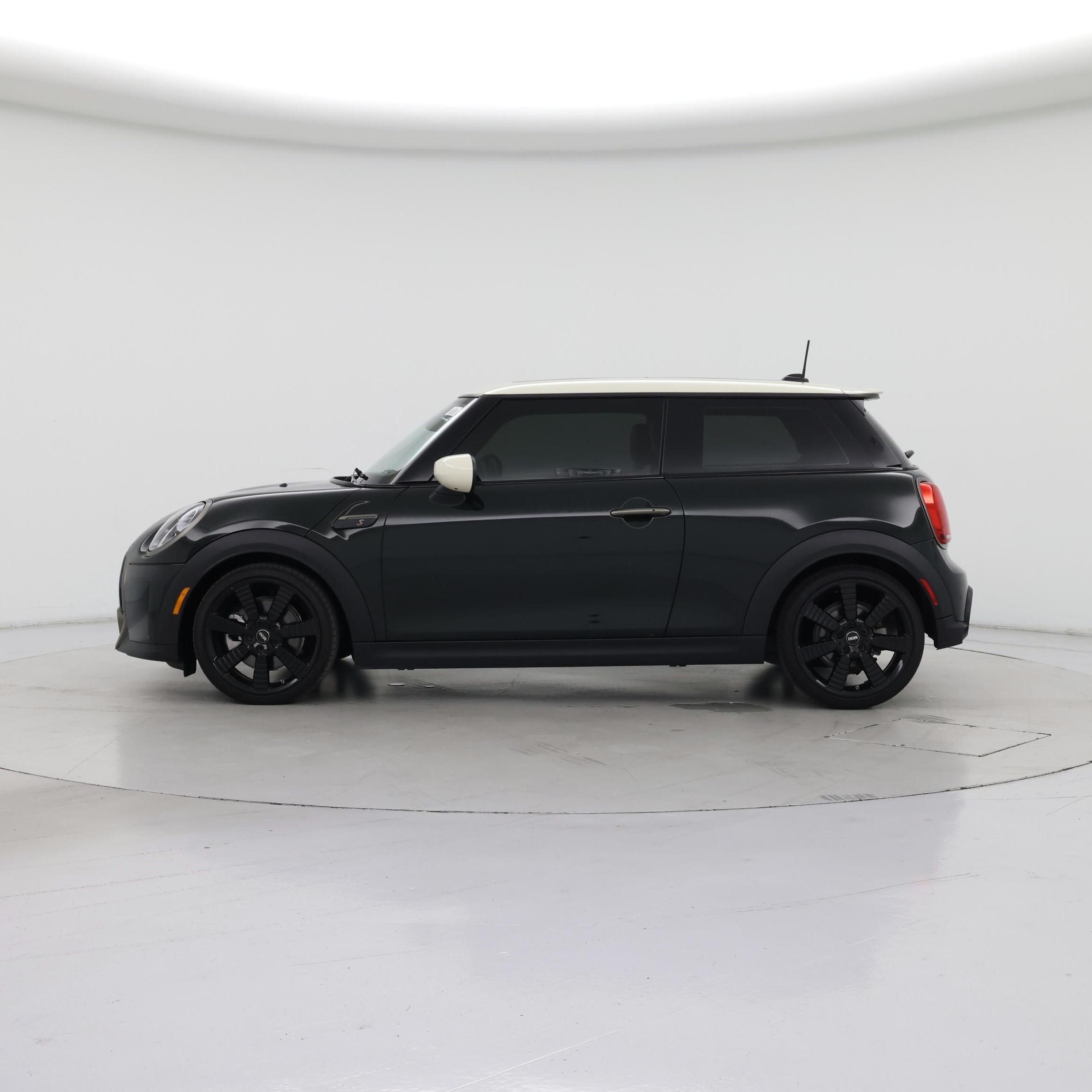 Thumbnail: 2024 MINI Cooper Hardtop - 3