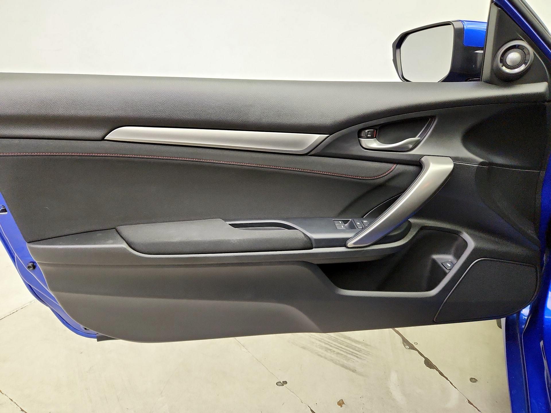 Thumbnail: 2019 Honda Civic - 12
