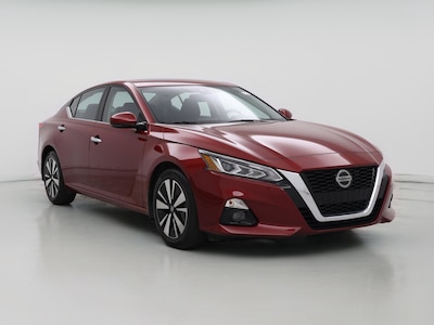 Red 2020 Nissan Altima SV