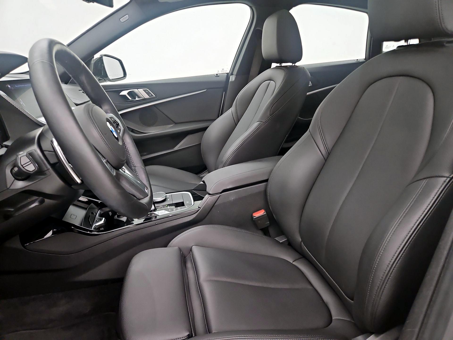 Thumbnail: 2022 BMW 2 Series - 11