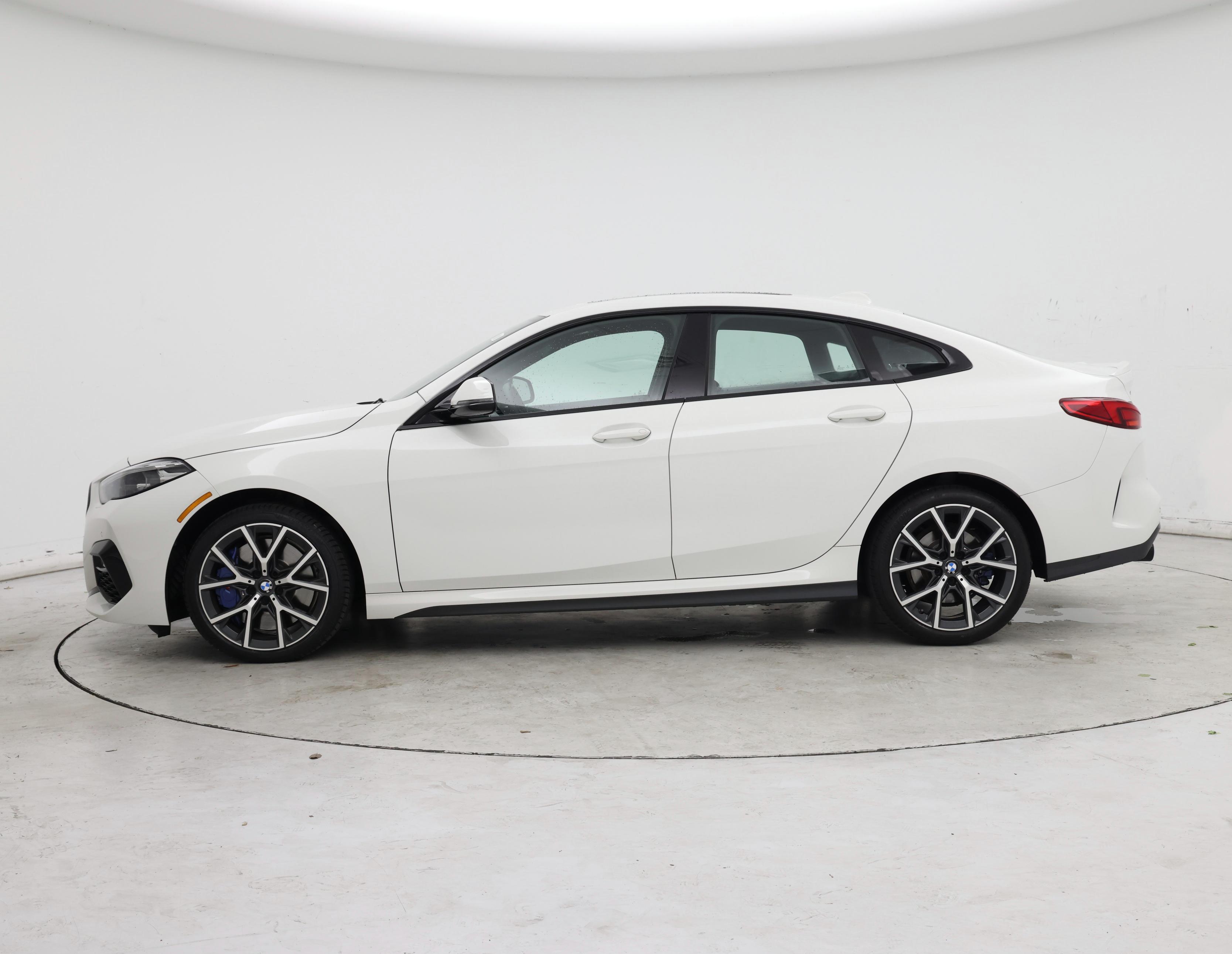 Thumbnail: 2022 BMW 2 Series - 3