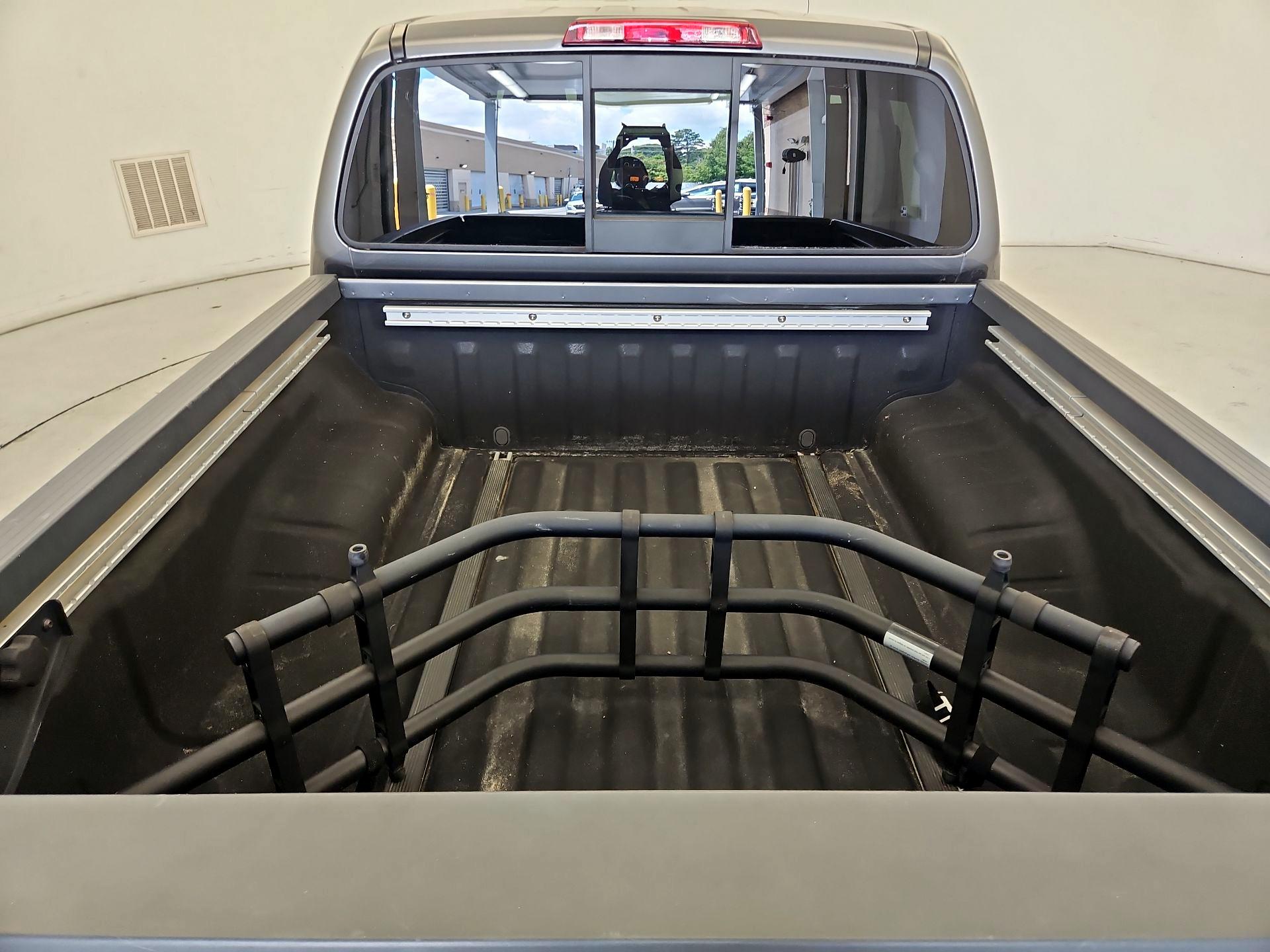 Thumbnail: 2020 Nissan Frontier - 20