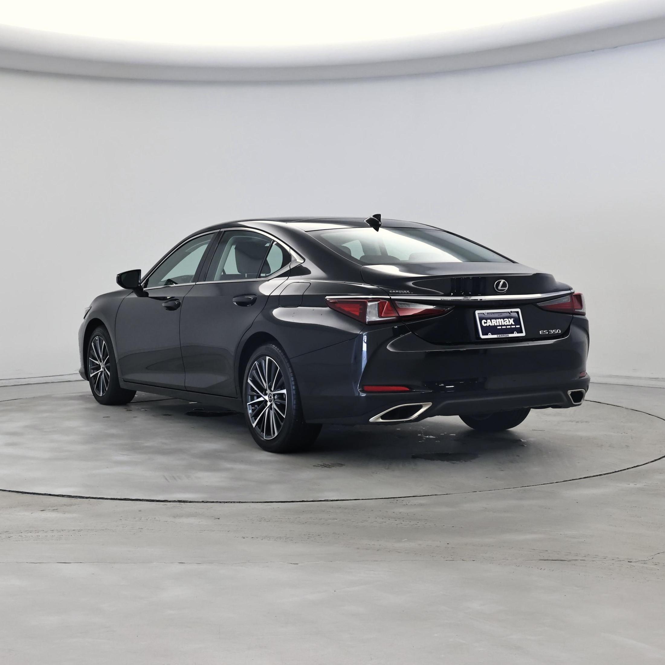 Thumbnail: 2023 Lexus ES - 2