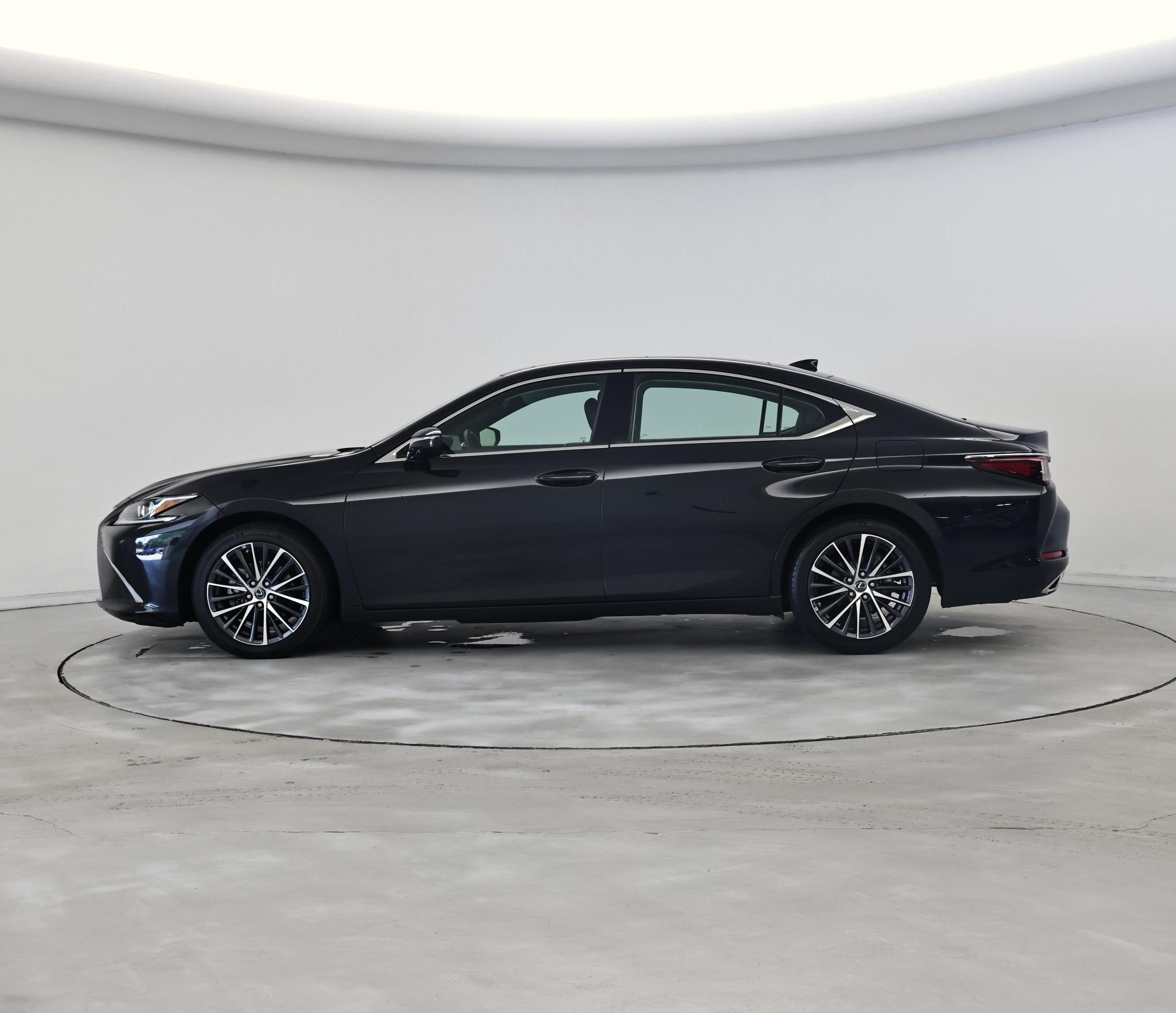 Thumbnail: 2023 Lexus ES - 3