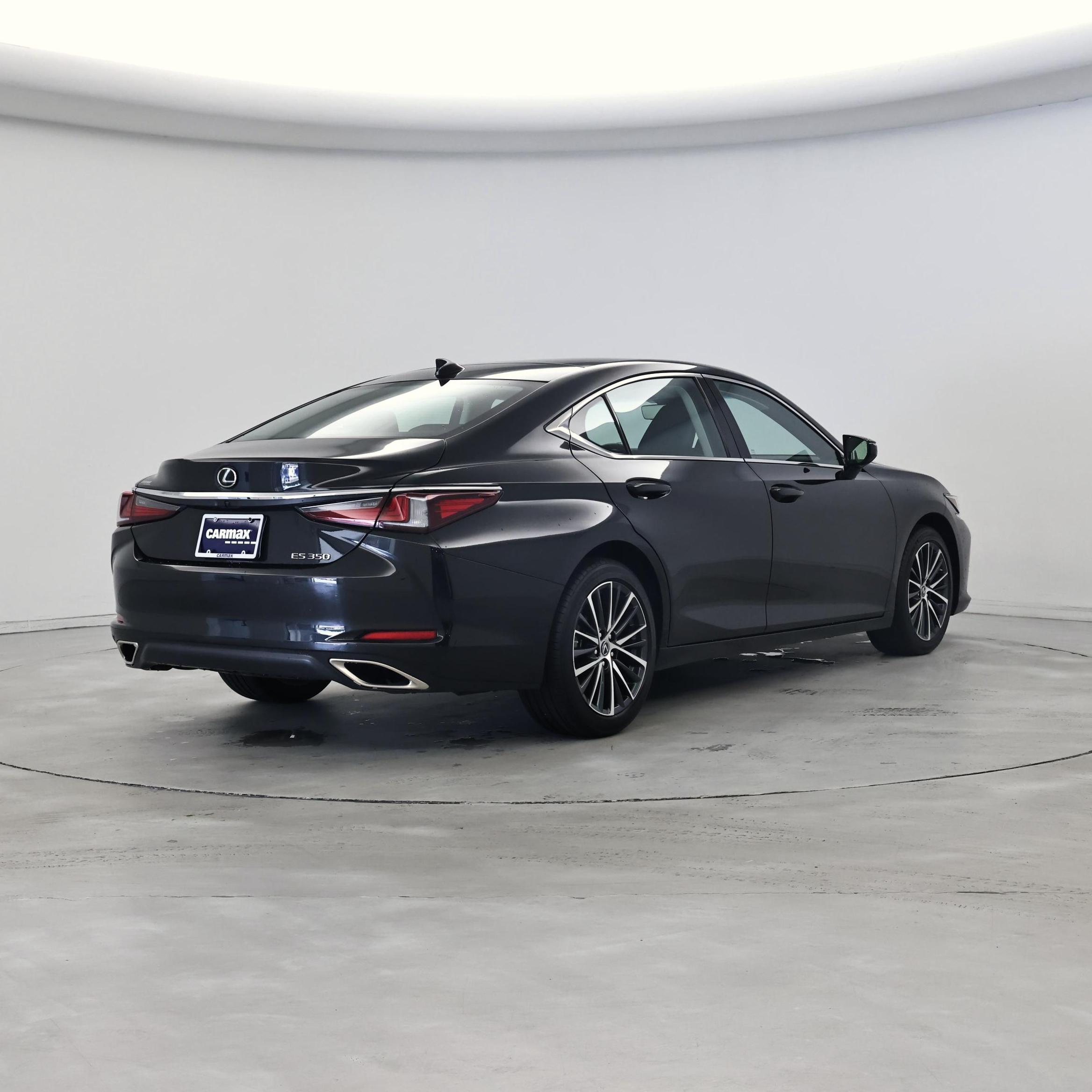 Thumbnail: 2023 Lexus ES - 8