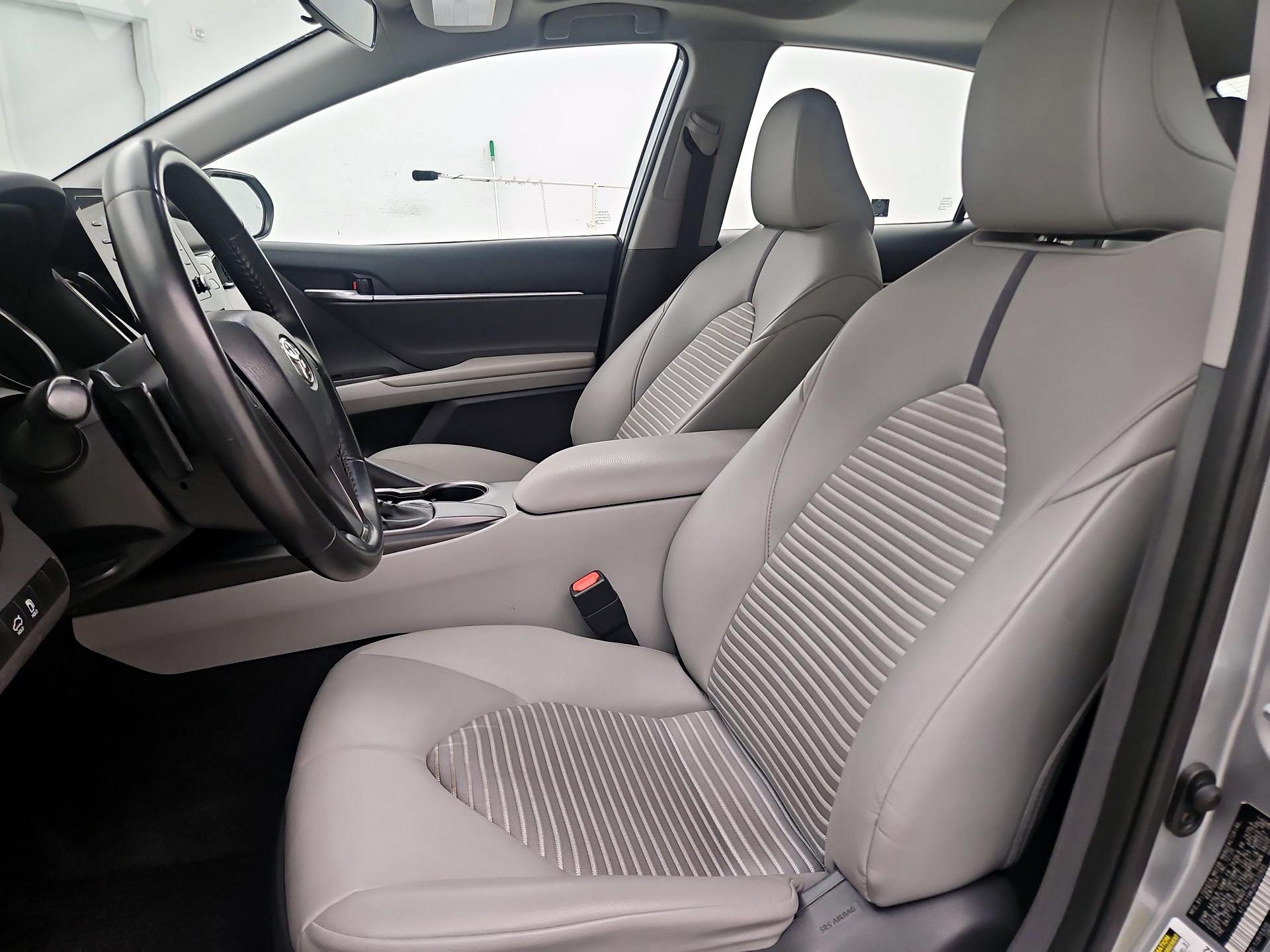 Thumbnail: 2021 Toyota Camry - 11