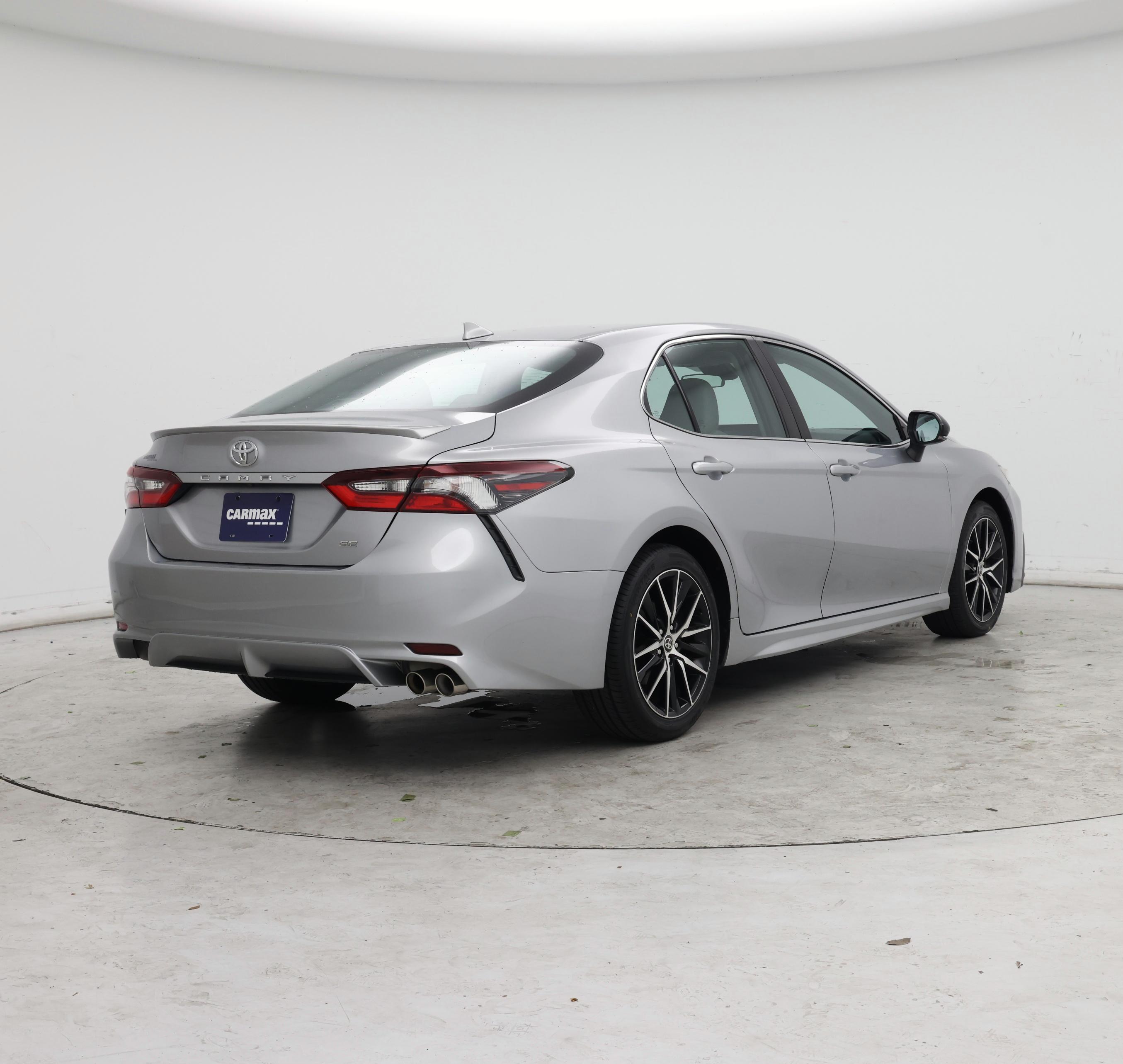 Thumbnail: 2021 Toyota Camry - 8