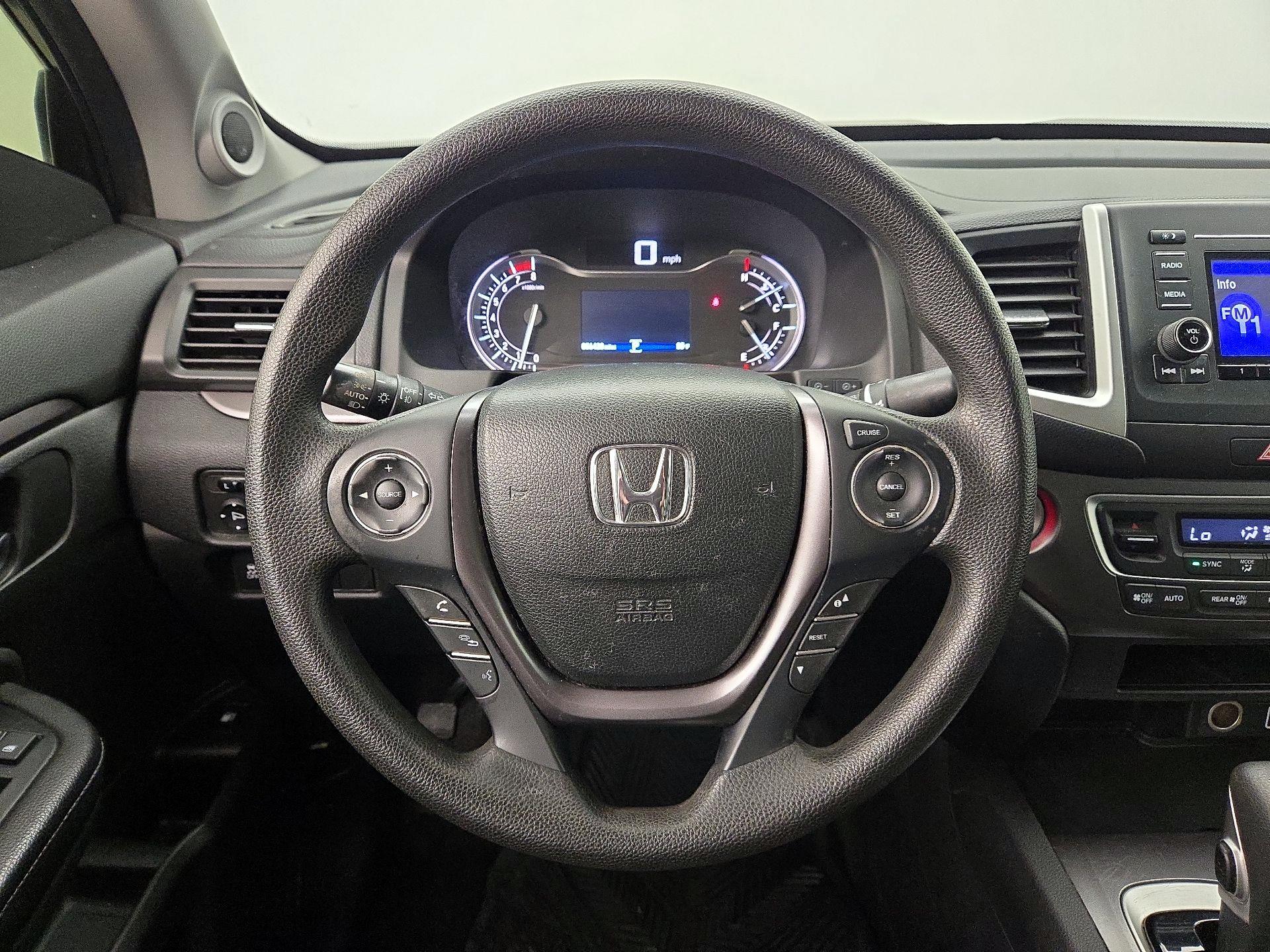Thumbnail: 2019 Honda Ridgeline - 10