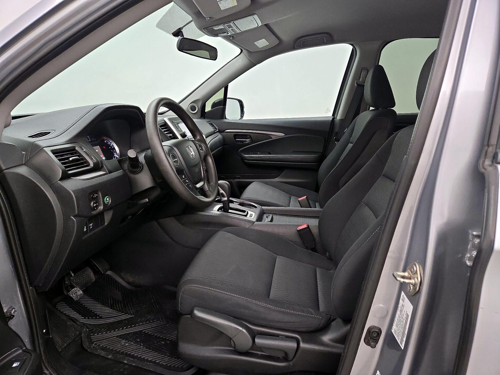 Thumbnail: 2019 Honda Ridgeline - 11