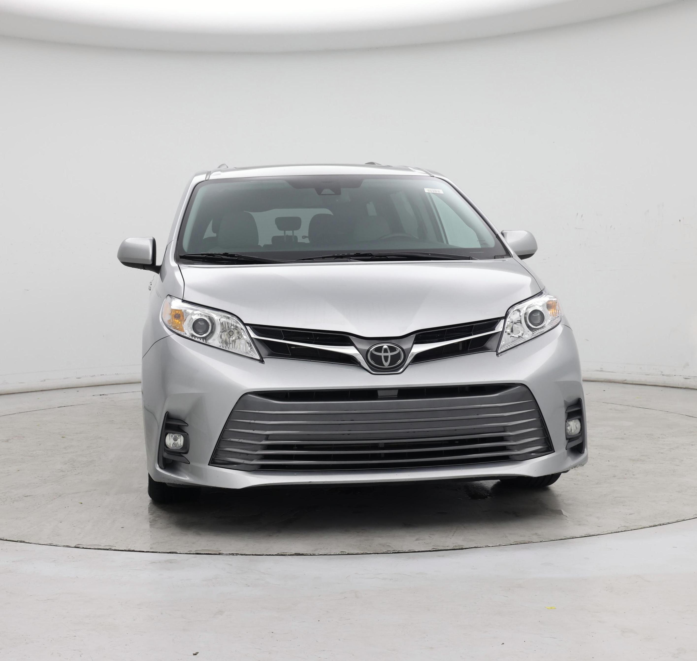 Thumbnail: 2020 Toyota Sienna - 5