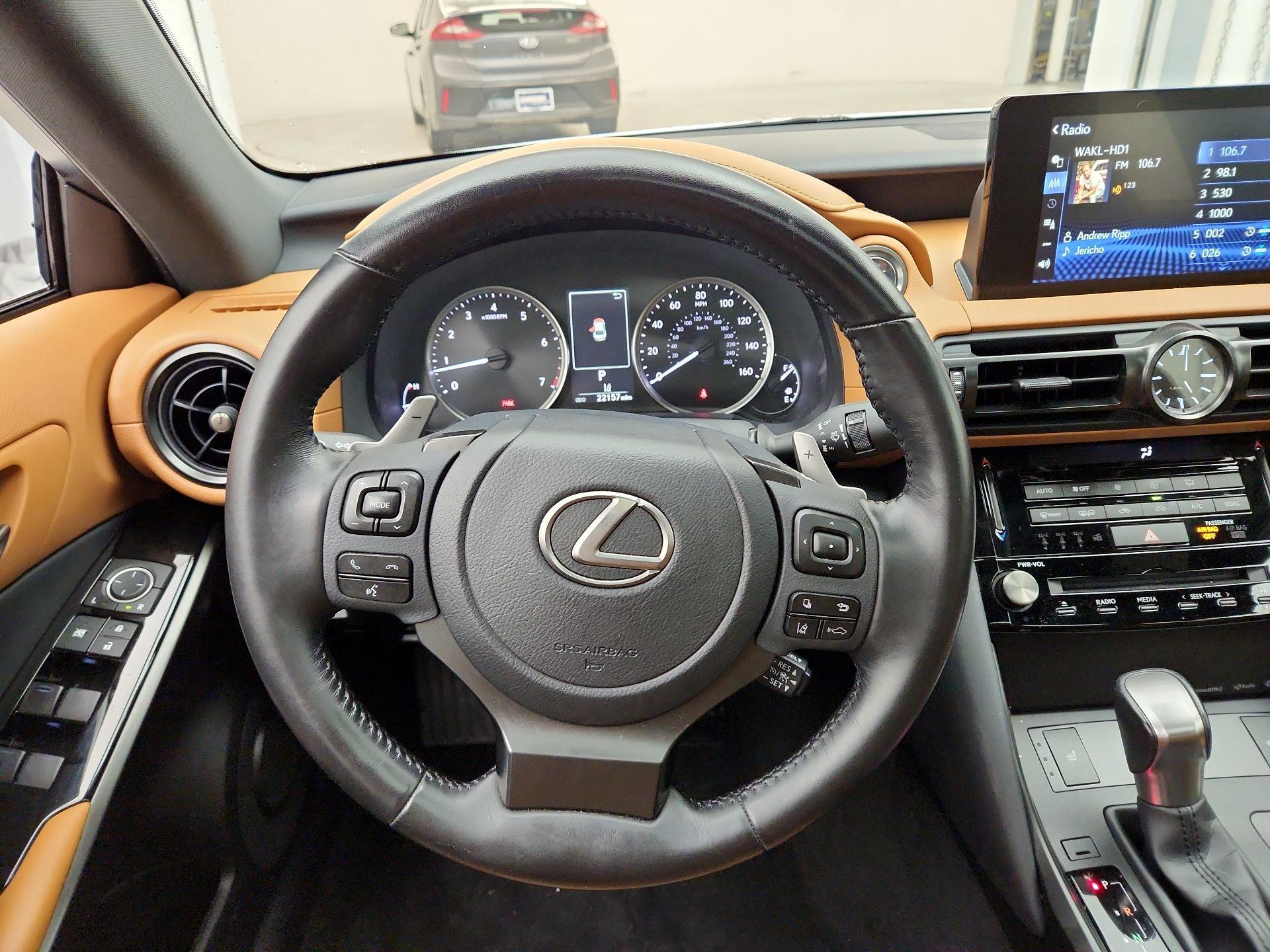 Thumbnail: 2023 Lexus IS - 10