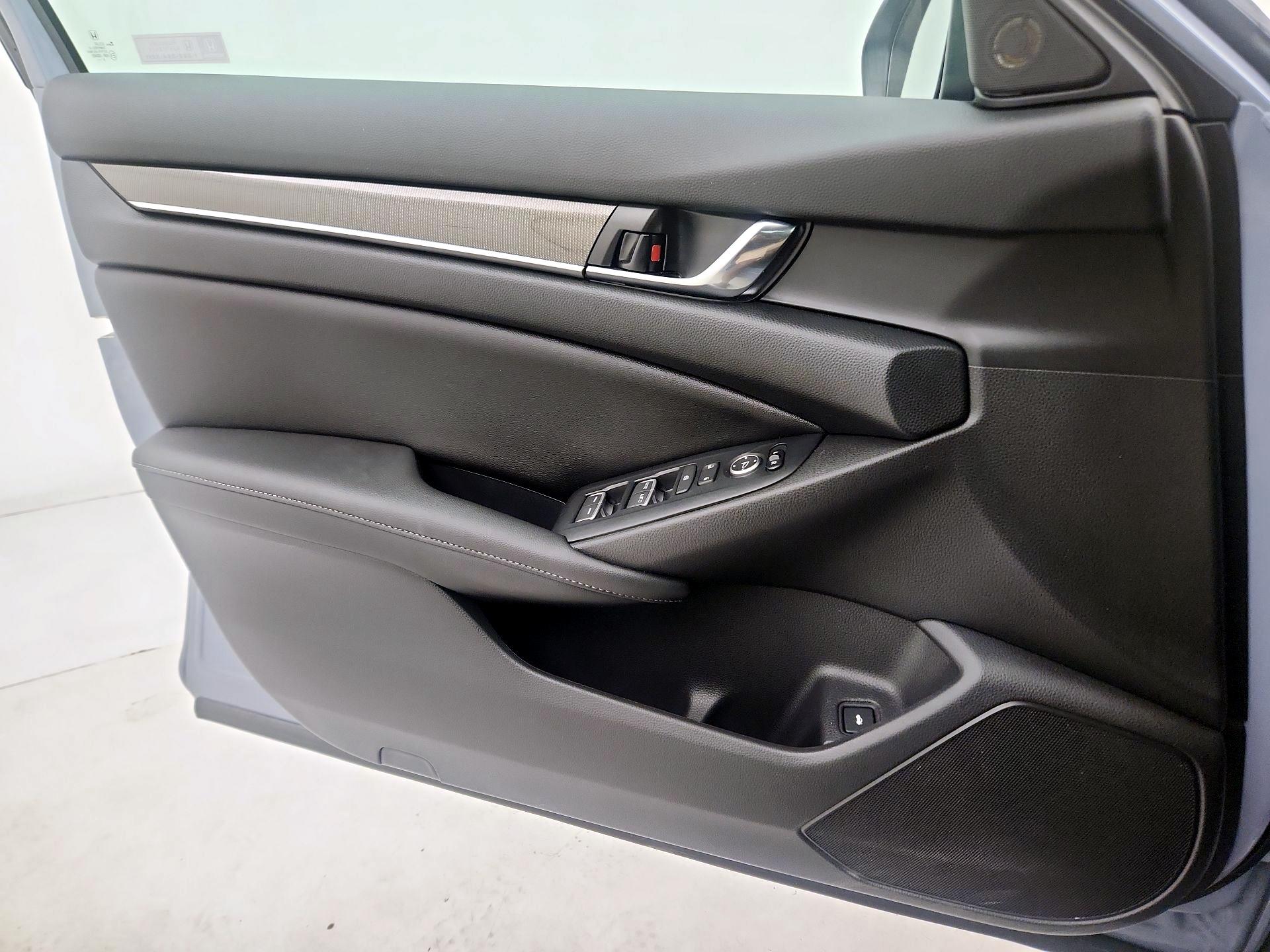 Thumbnail: 2022 Honda Accord - 12