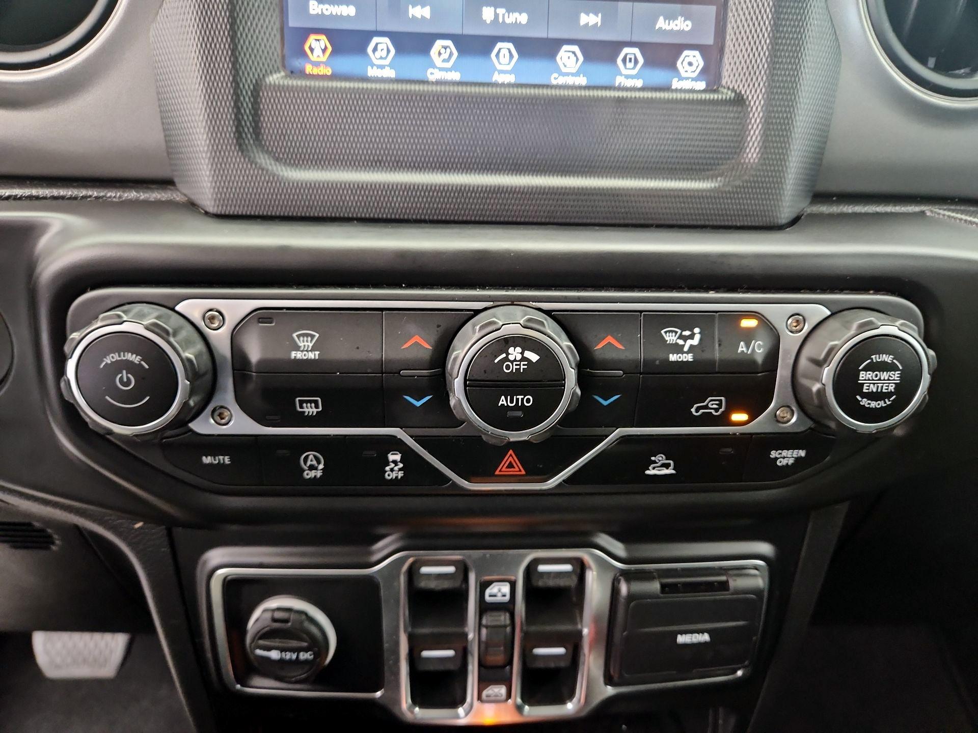 Thumbnail: 2021 Jeep Wrangler - 16