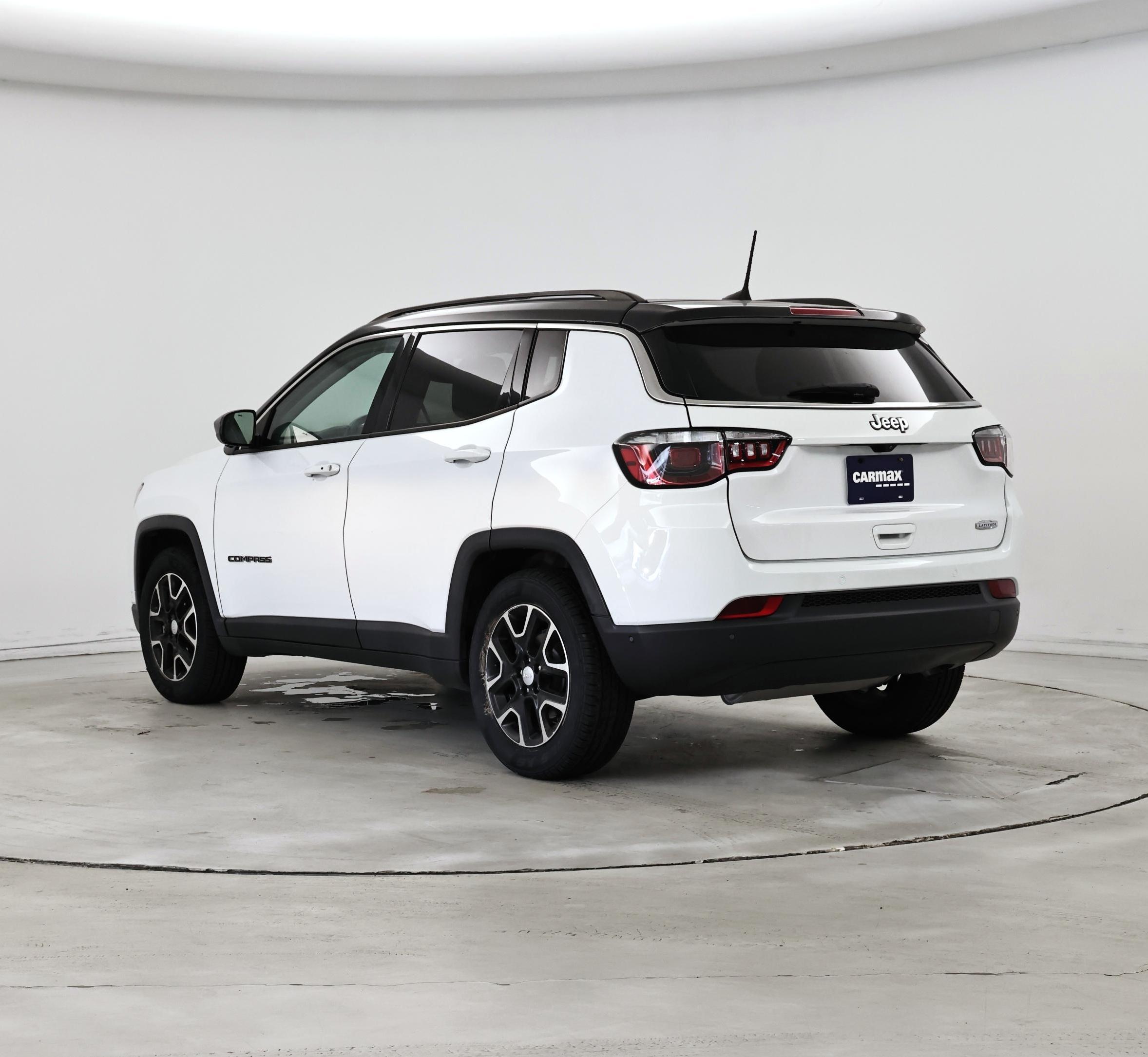 Thumbnail: 2022 Jeep Compass - 2