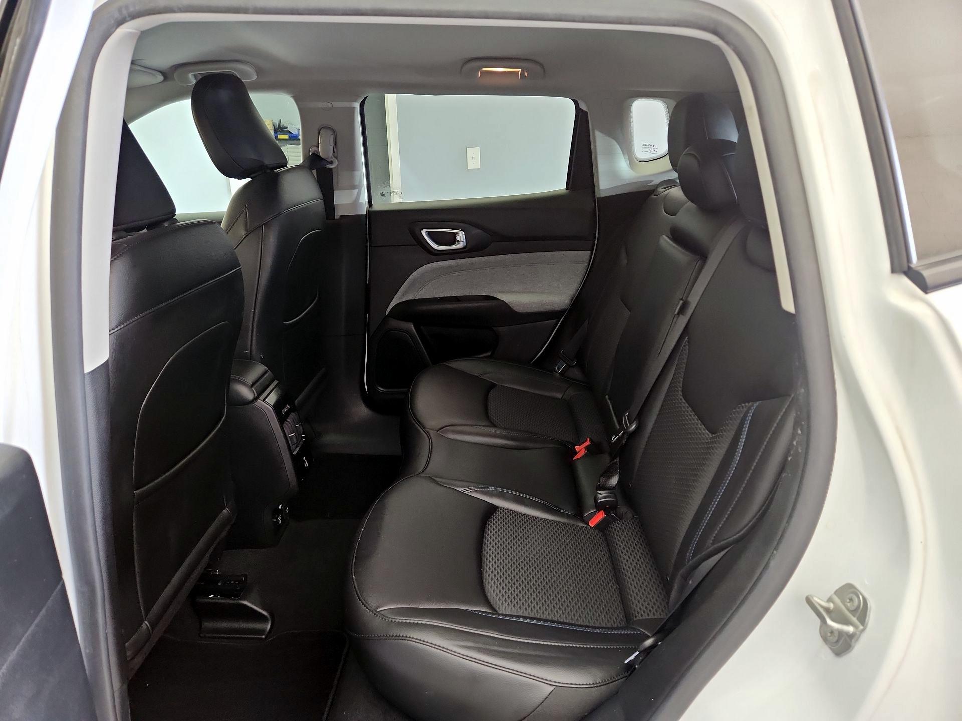 Thumbnail: 2022 Jeep Compass - 19