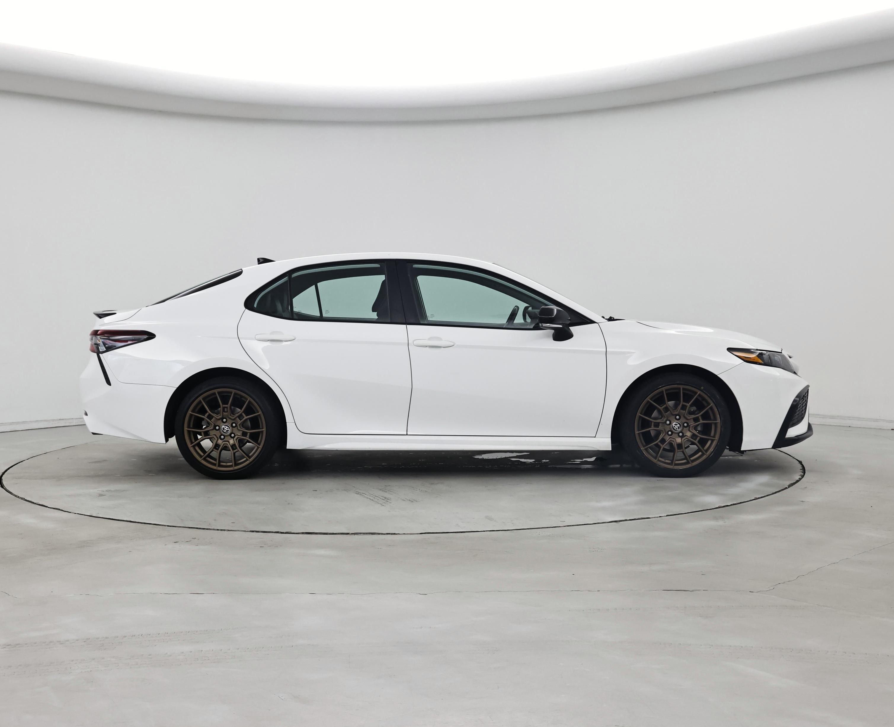 Thumbnail: 2023 Toyota Camry - 7