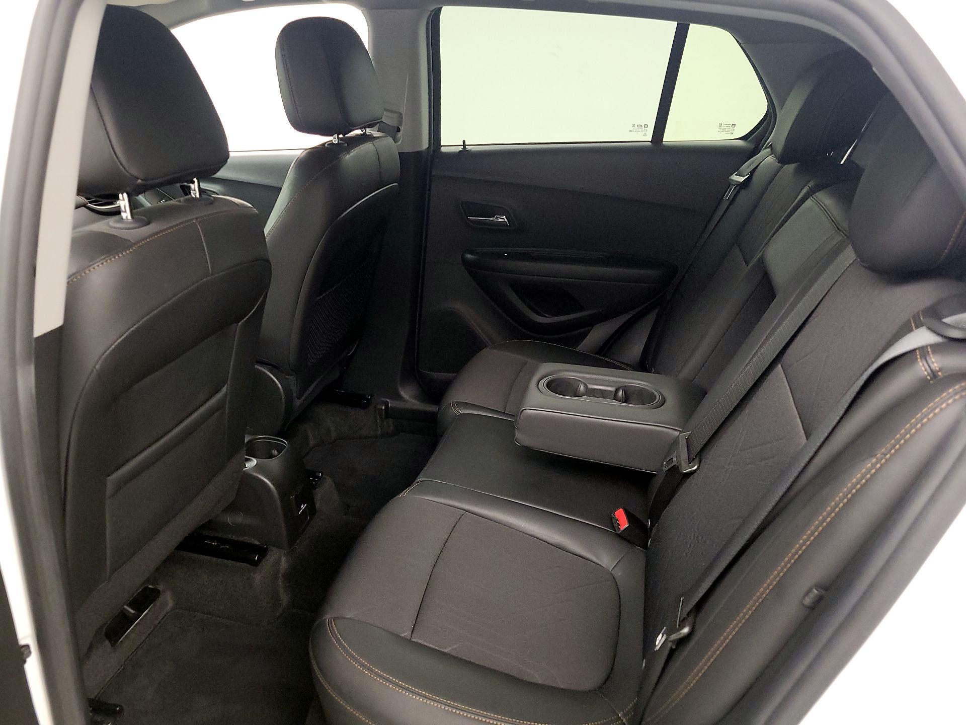 Thumbnail: 2021 Chevrolet Trax - 17