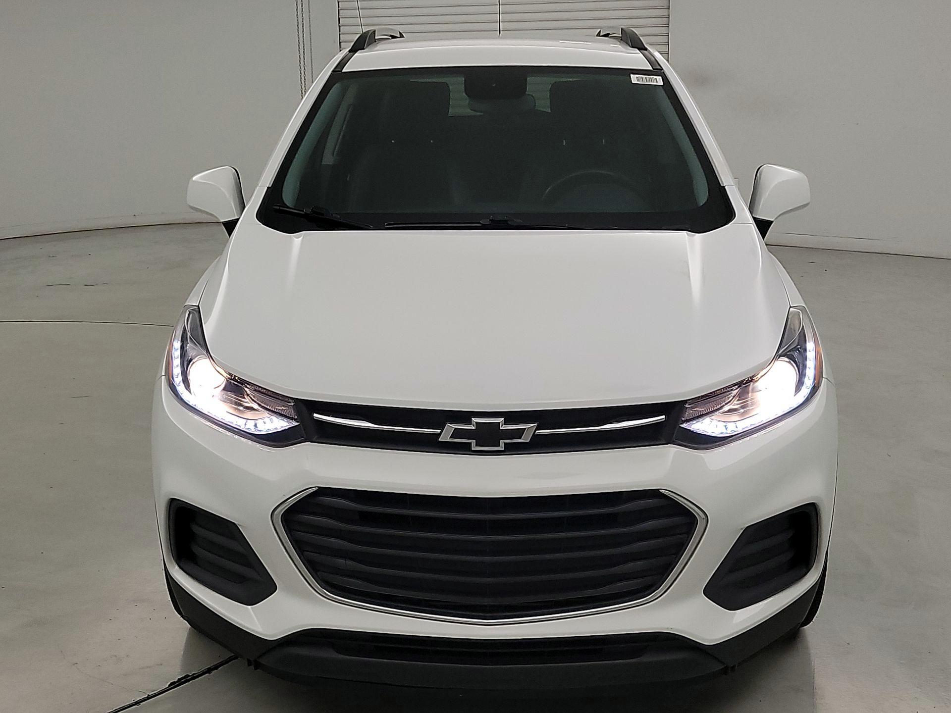 Thumbnail: 2021 Chevrolet Trax - 2