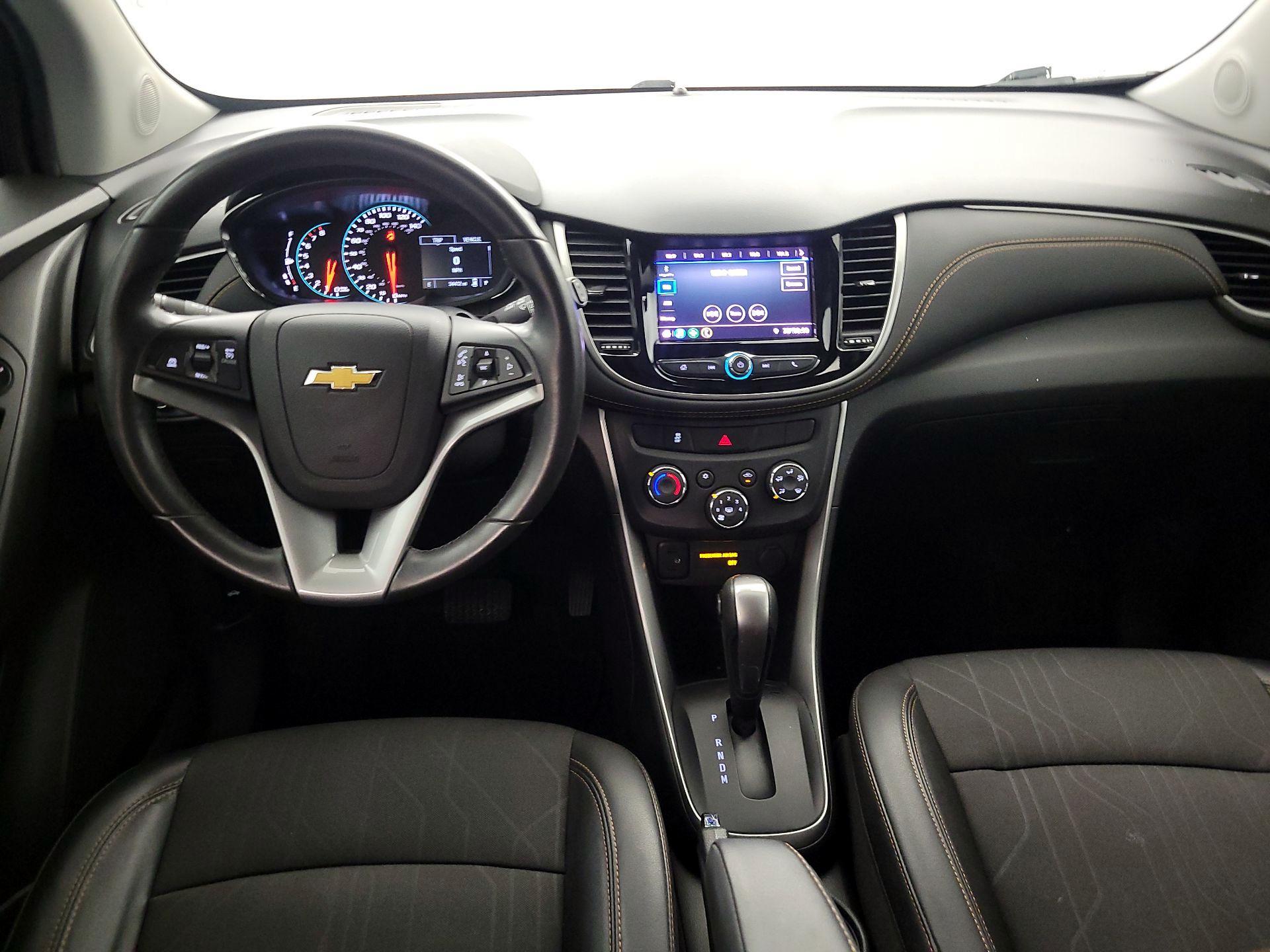 Thumbnail: 2021 Chevrolet Trax - 8