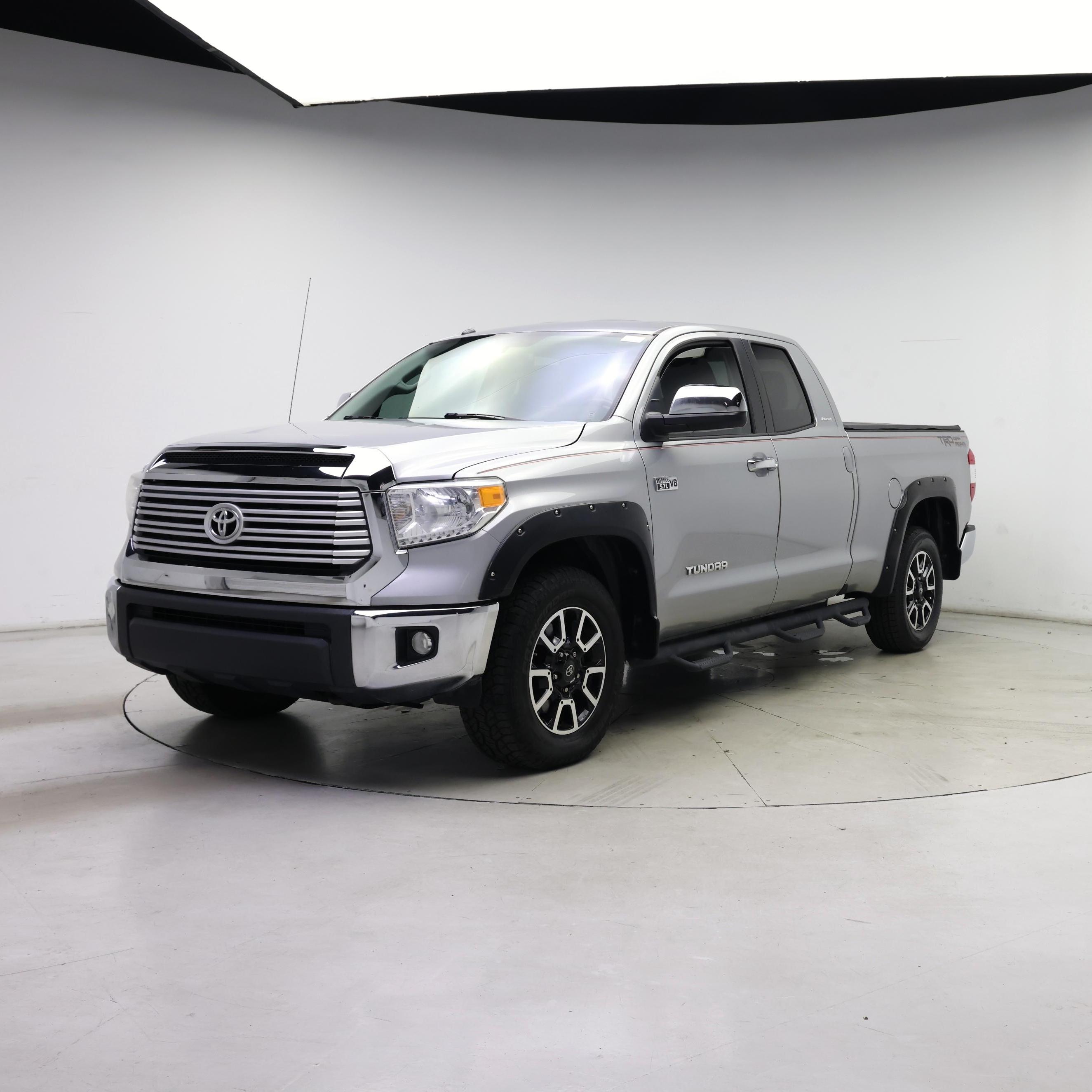 Thumbnail: 2016 Toyota Tundra - 4