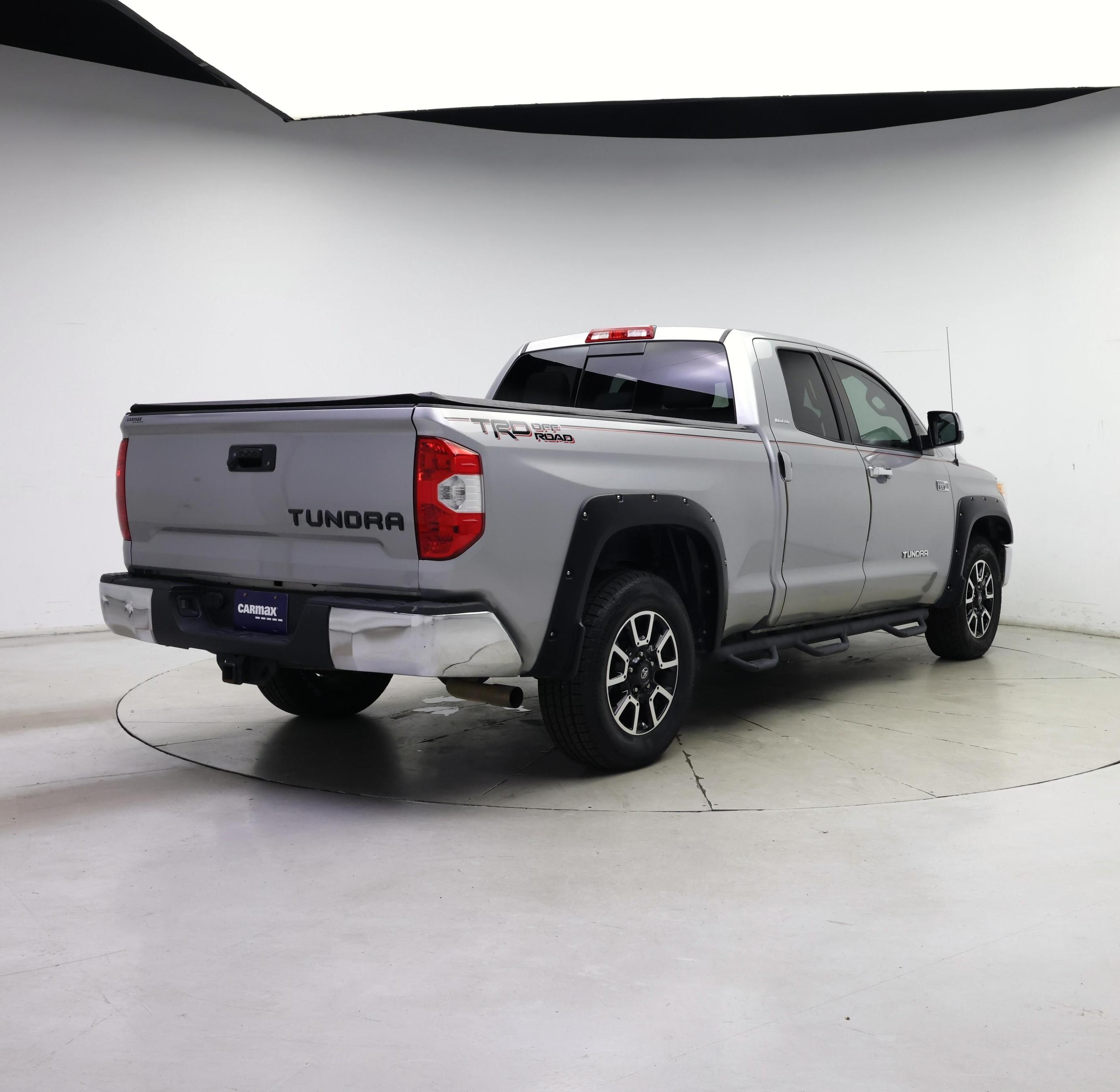 Thumbnail: 2016 Toyota Tundra - 8