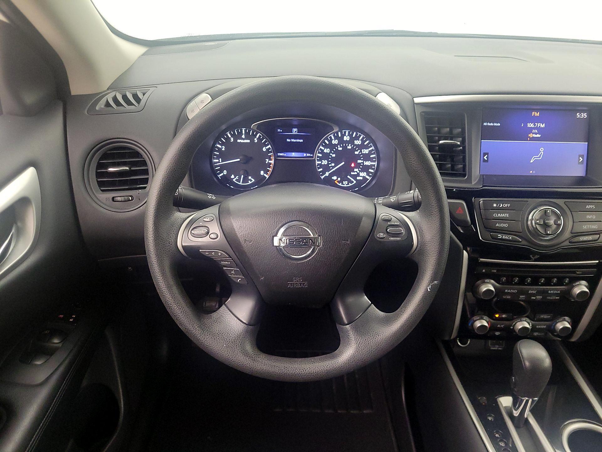 Thumbnail: 2018 Nissan Pathfinder - 10