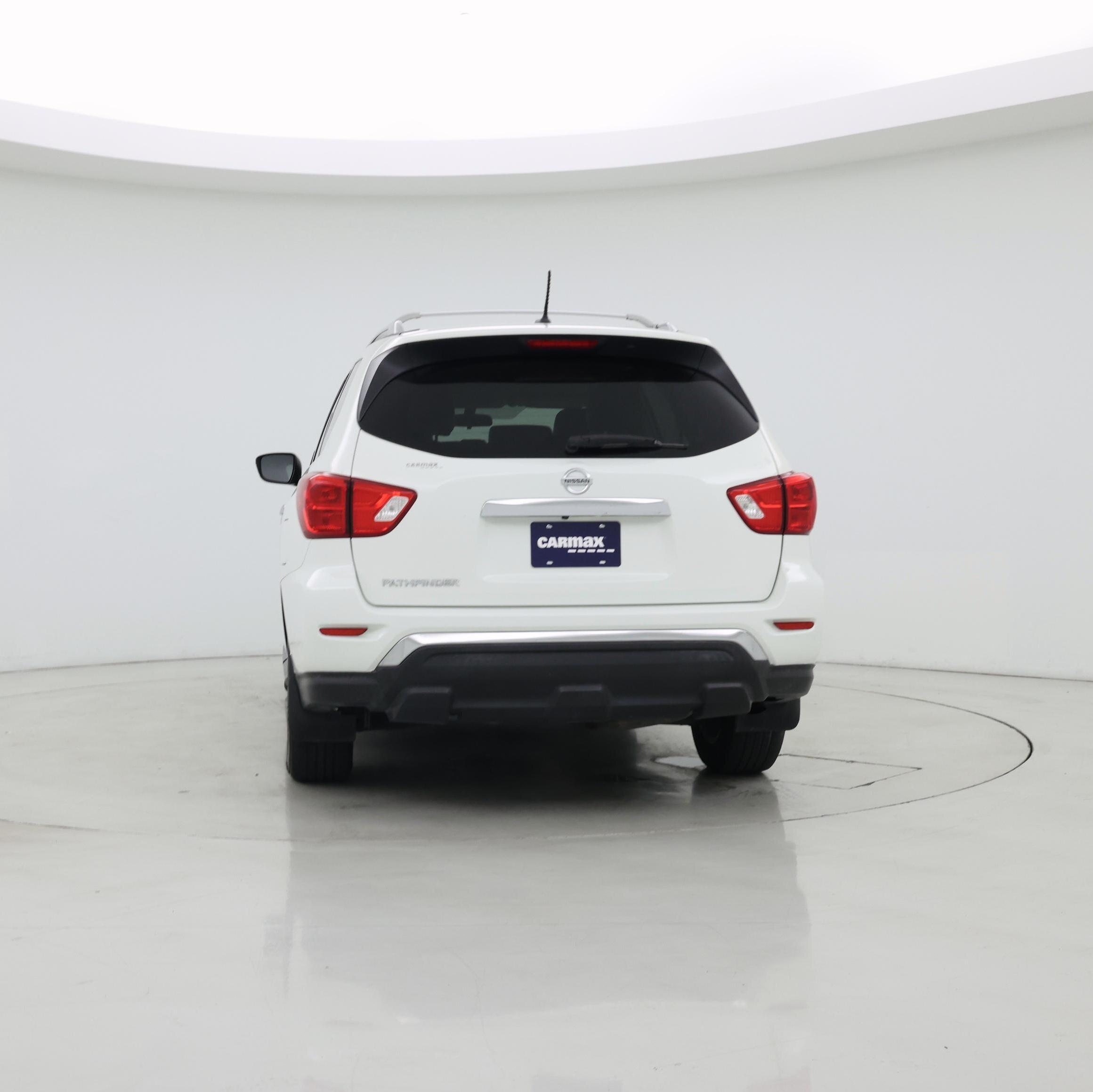 Thumbnail: 2018 Nissan Pathfinder - 6
