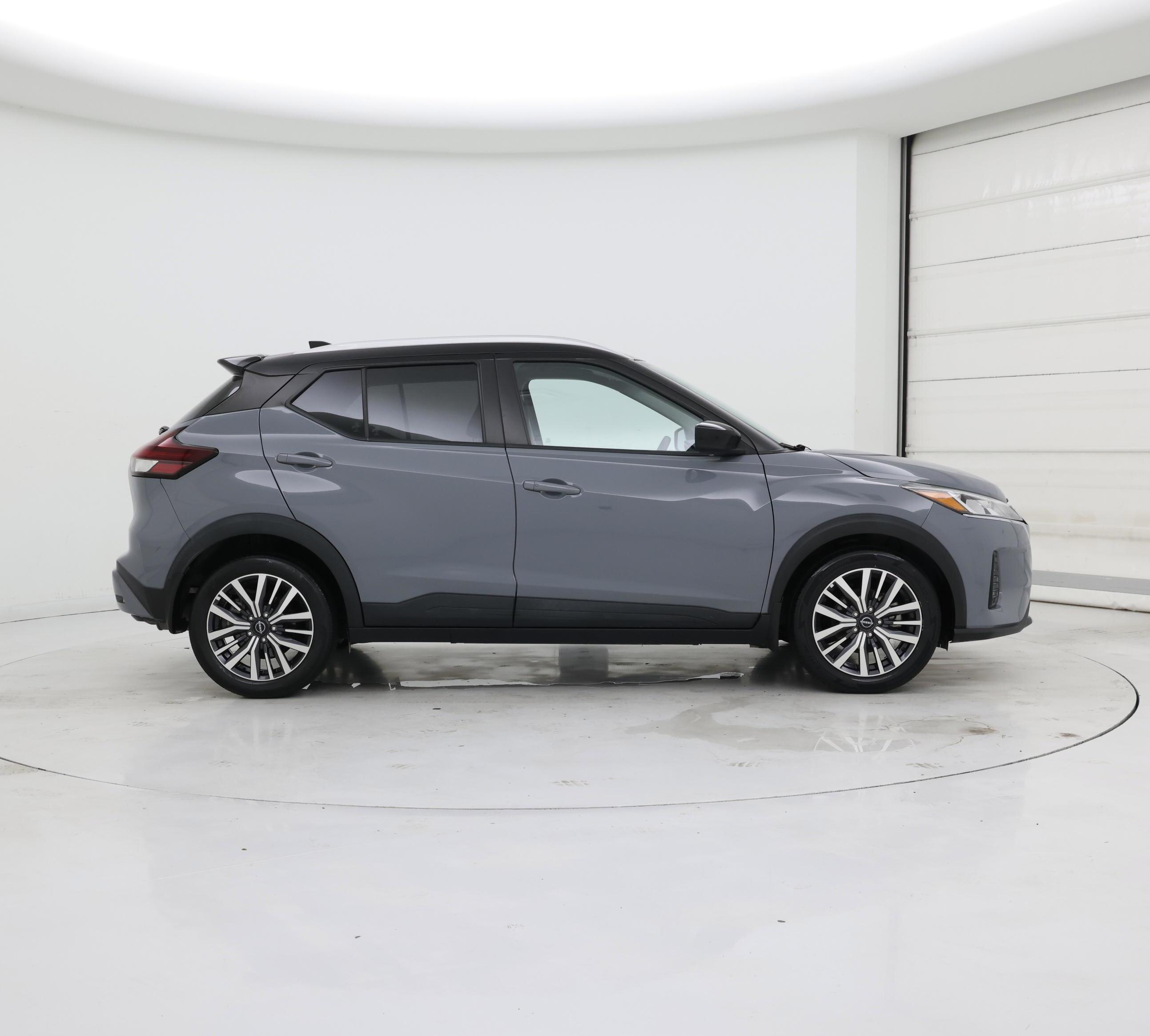 Thumbnail: 2022 Nissan Kicks - 7