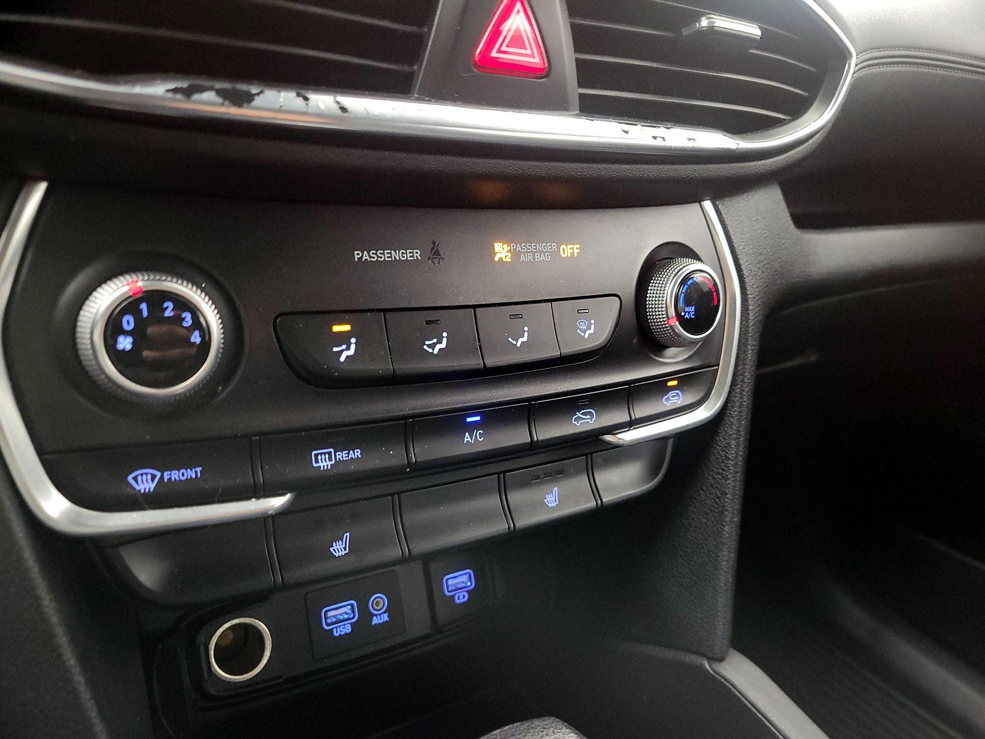 Thumbnail: 2019 Hyundai Santa Fe - 16