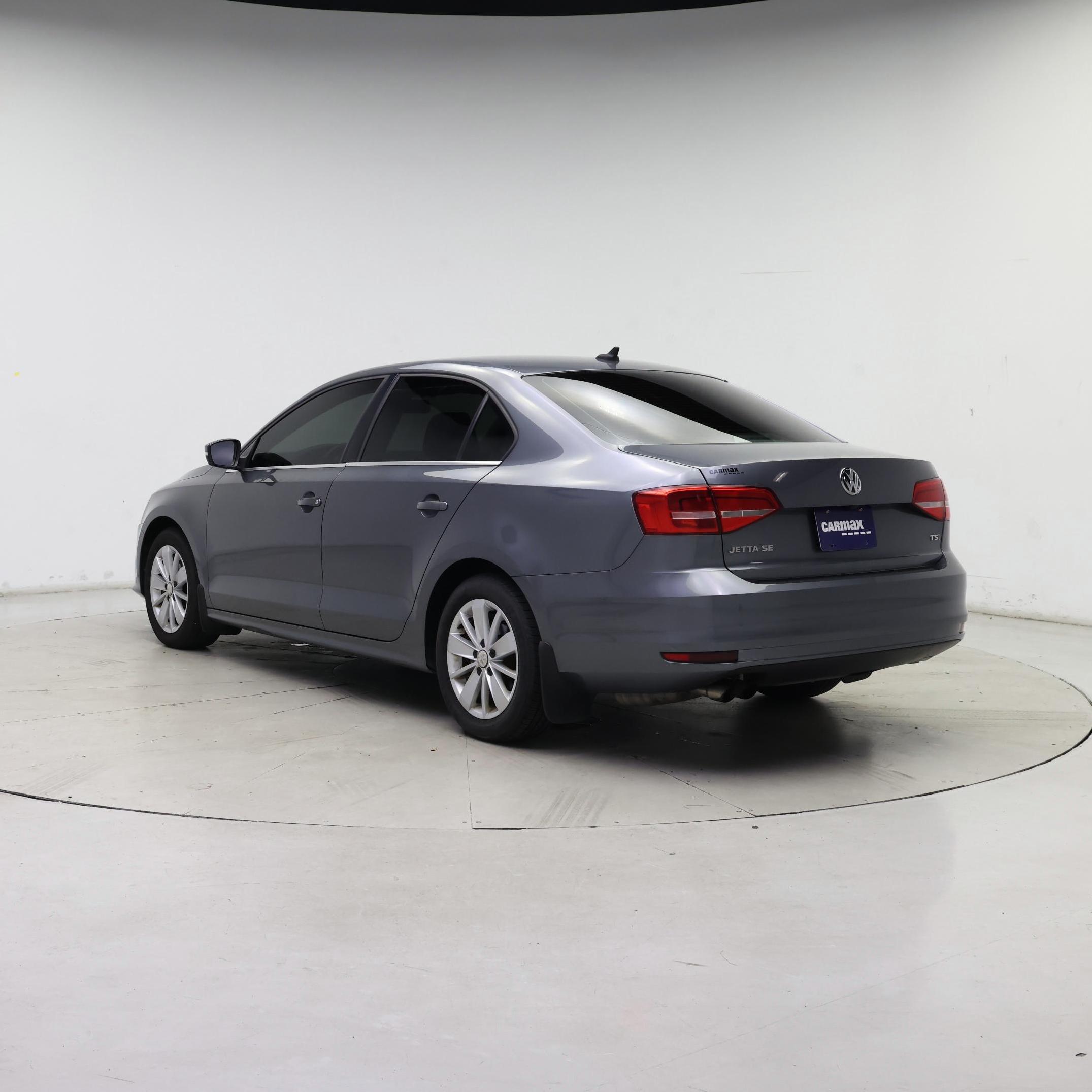 Thumbnail: 2015 Volkswagen Jetta - 2
