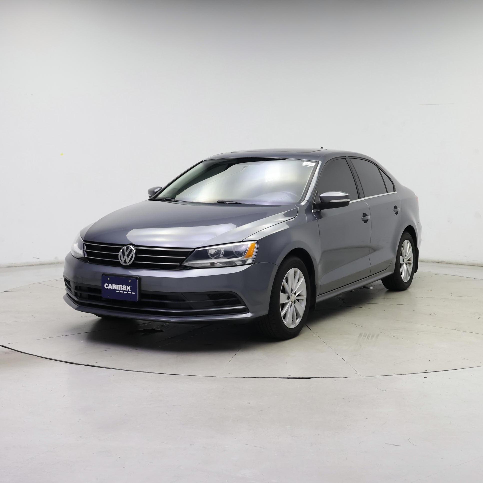 Thumbnail: 2015 Volkswagen Jetta - 4
