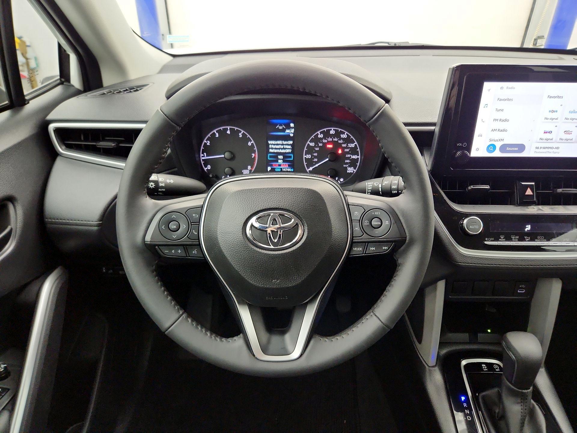 Thumbnail: 2024 Toyota Corolla Cross - 10