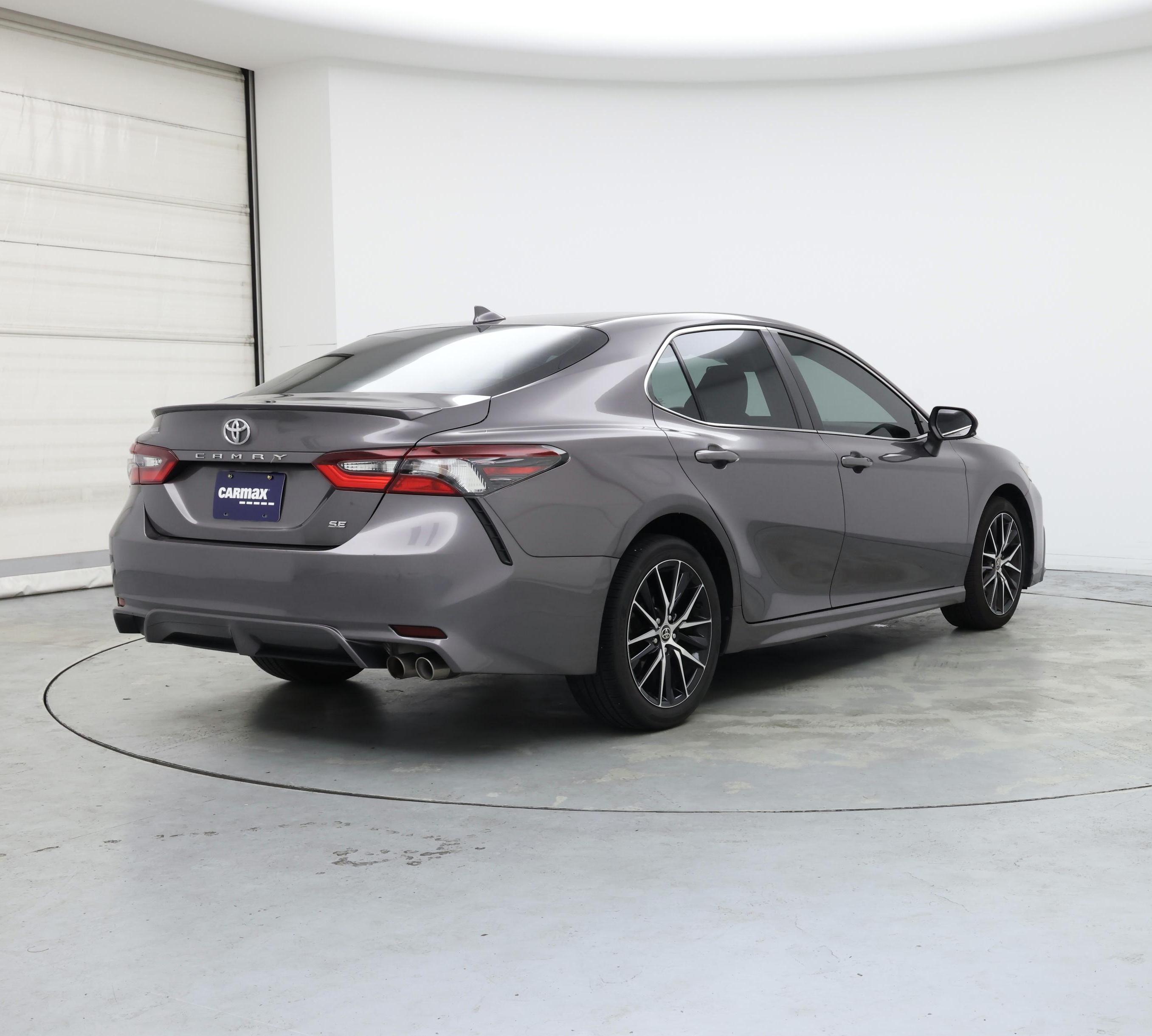 Thumbnail: 2022 Toyota Camry - 8