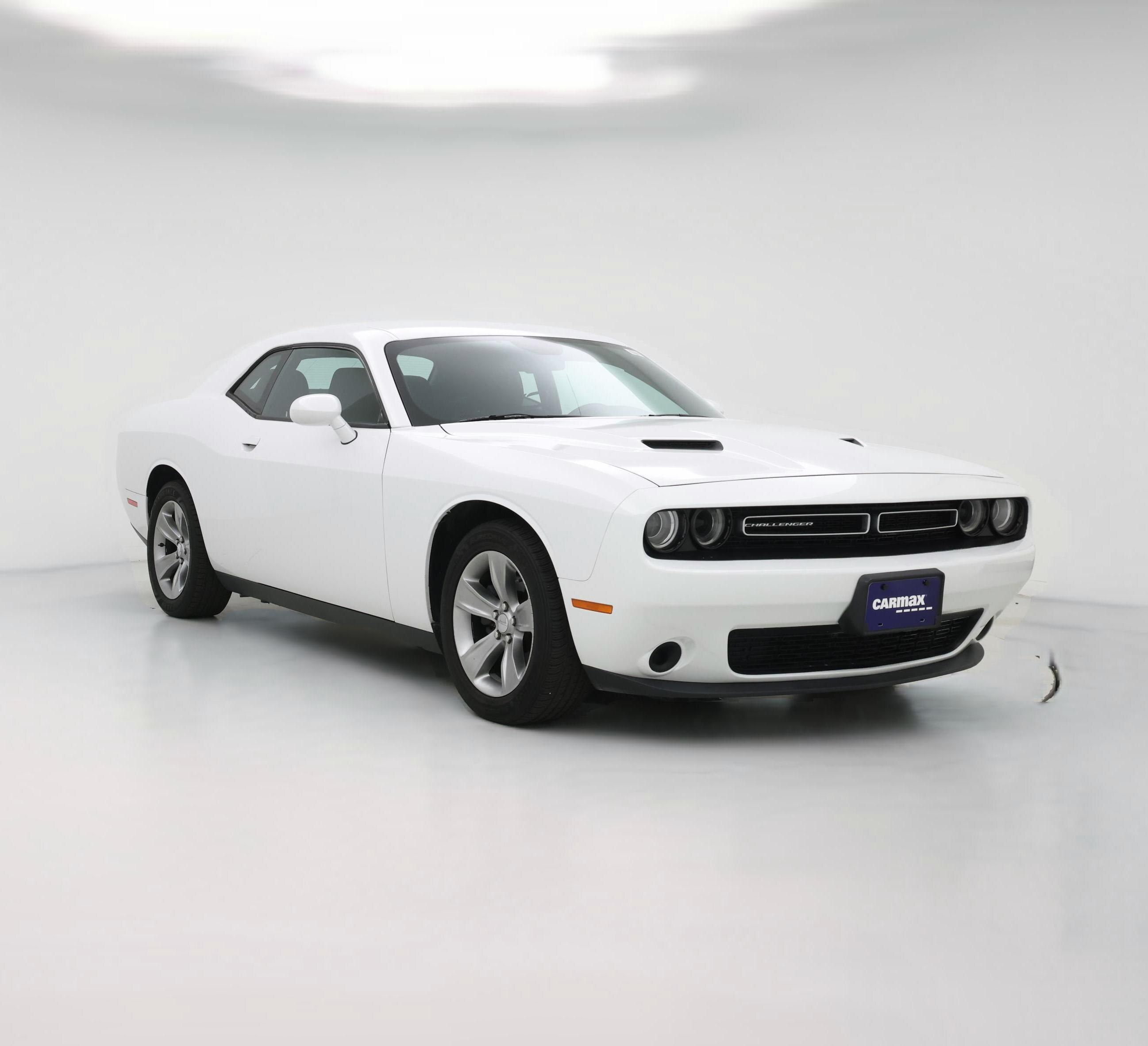 Thumbnail: 2017 Dodge Challenger - 1