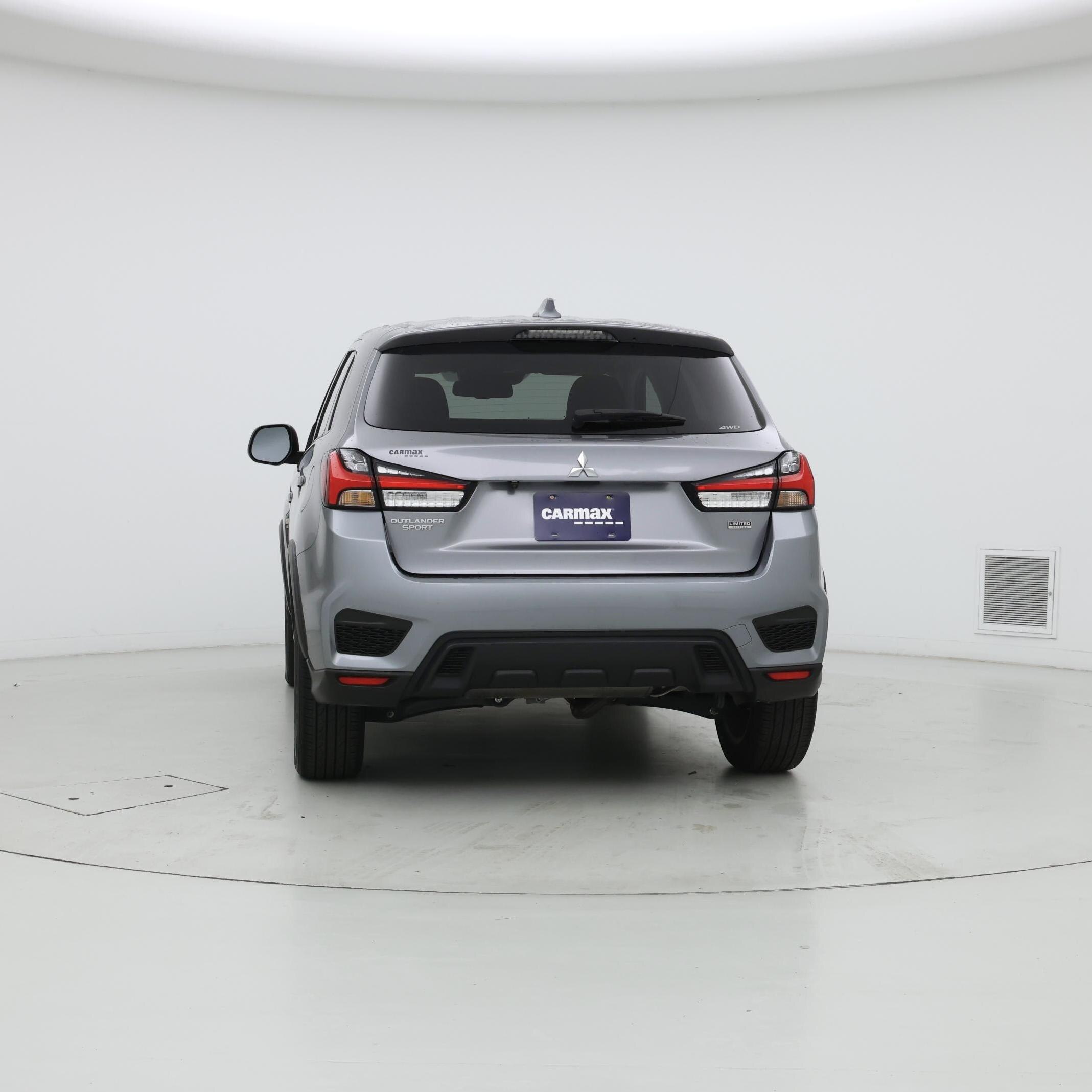 Thumbnail: 2023 Mitsubishi Outlander Sport - 6