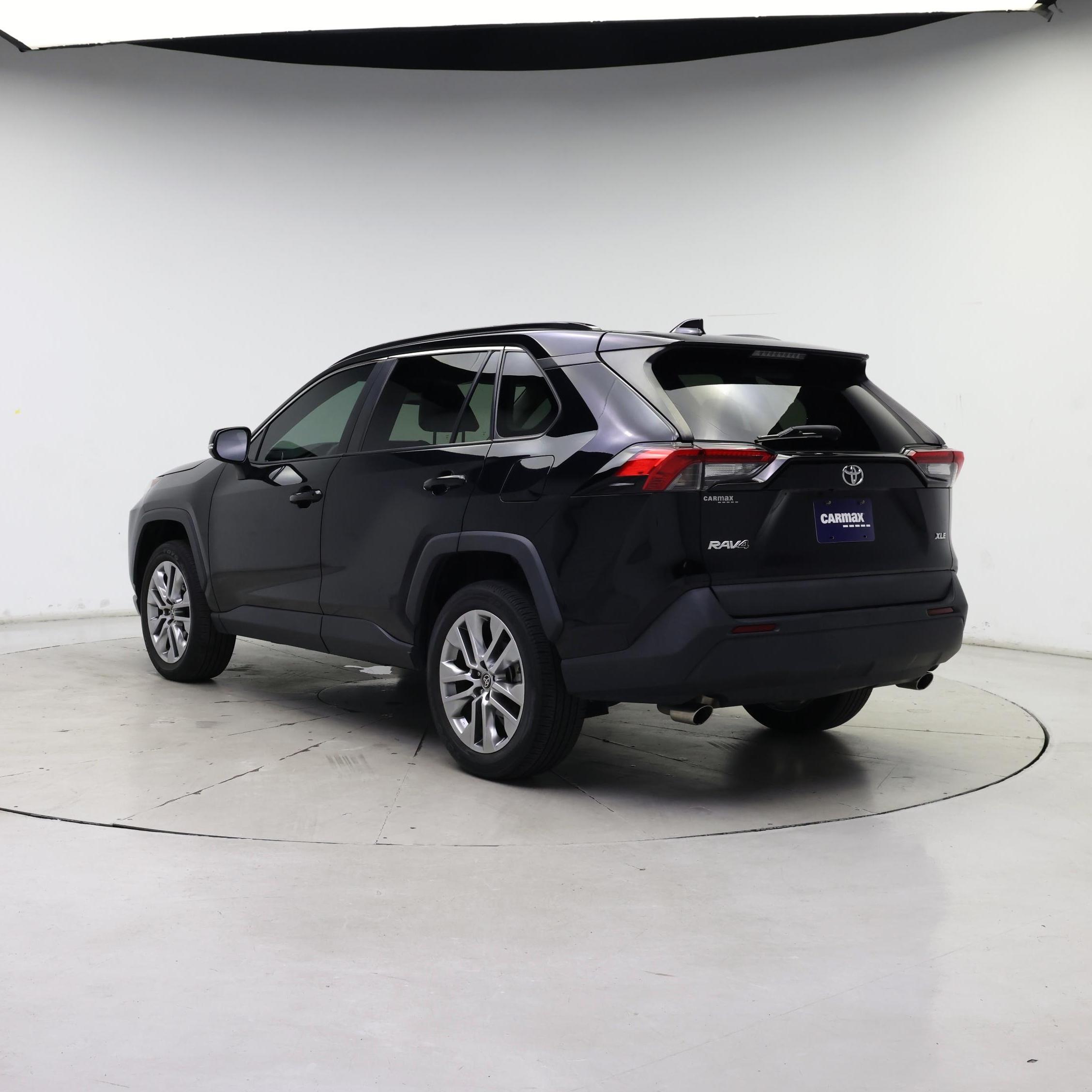 Thumbnail: 2022 Toyota RAV4 - 2